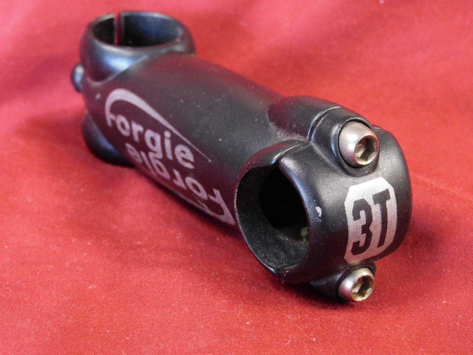 Excellent 11 cm Threadless Black 3T Forgie Stem 1″ 1/8 x 110 mm x 26.0 mm
