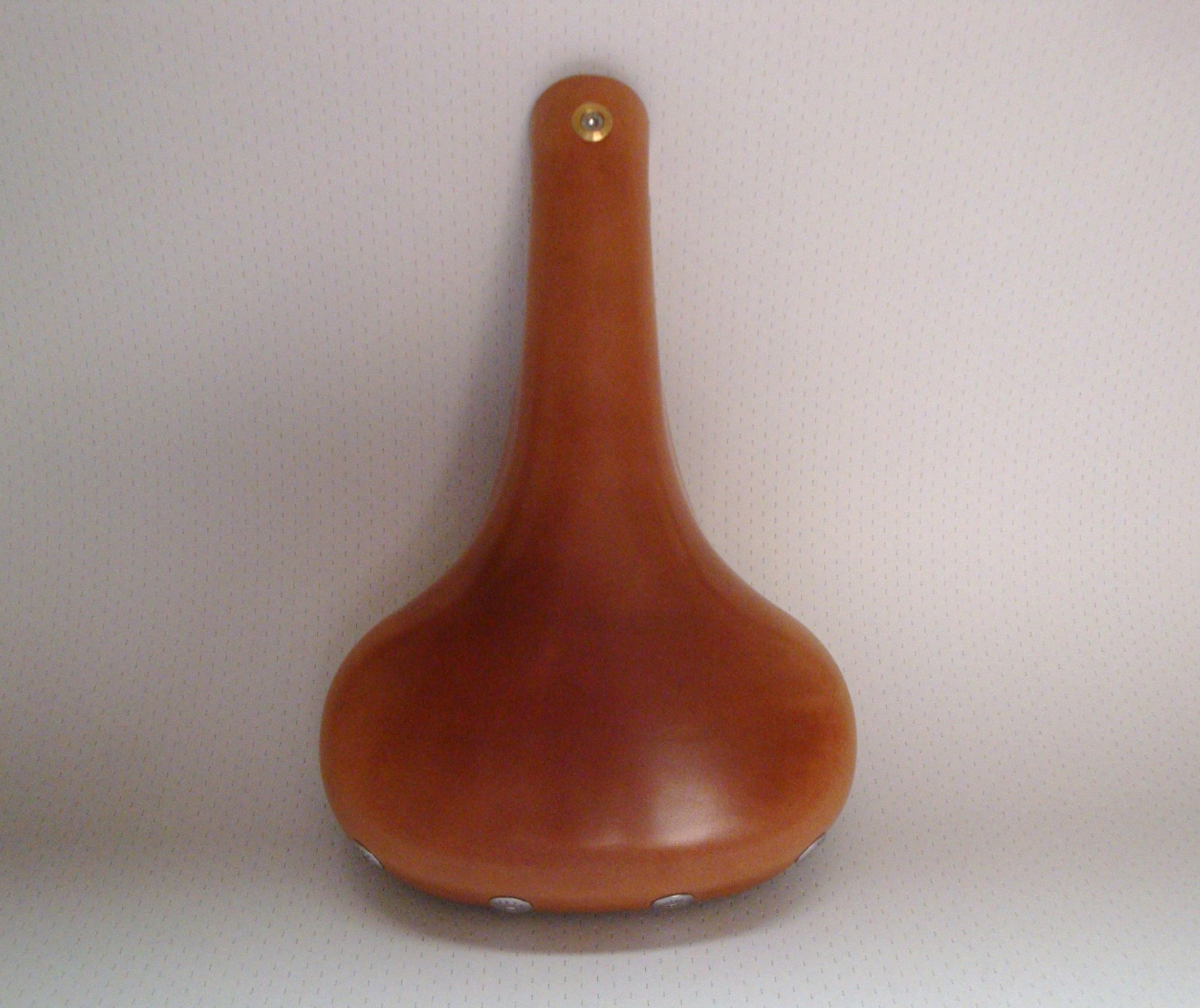 NEW IN BOX GILLES BERTHOUD SADDLE SEAT MENTE NATURAL MADE IN FRANCE