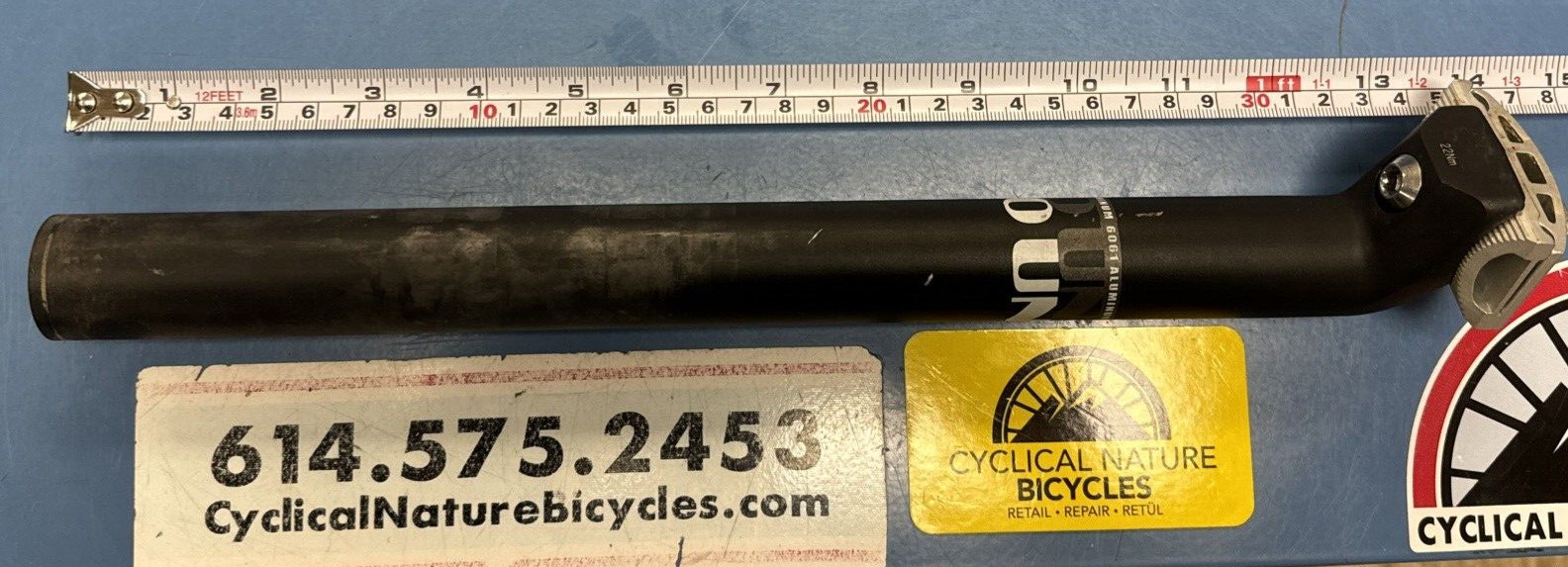 UNO 6061 Aluminum Seatpost 30.8mm Dia 350mm Length