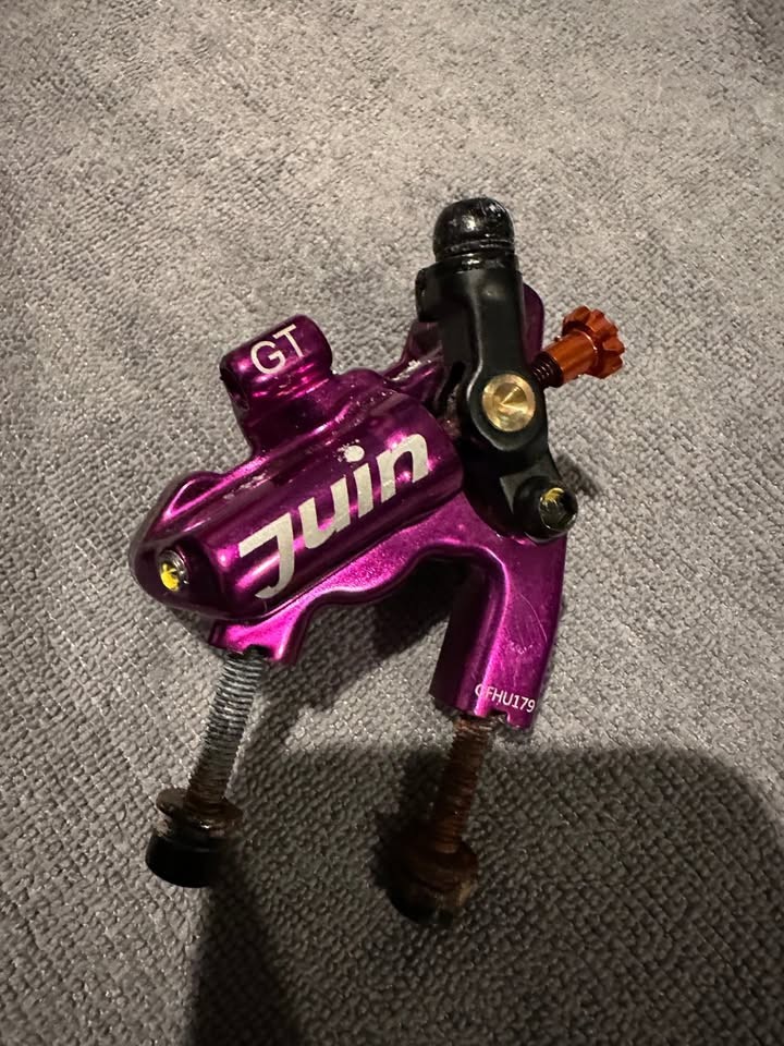 Juin Tech GTF4 hybrid disc brakes