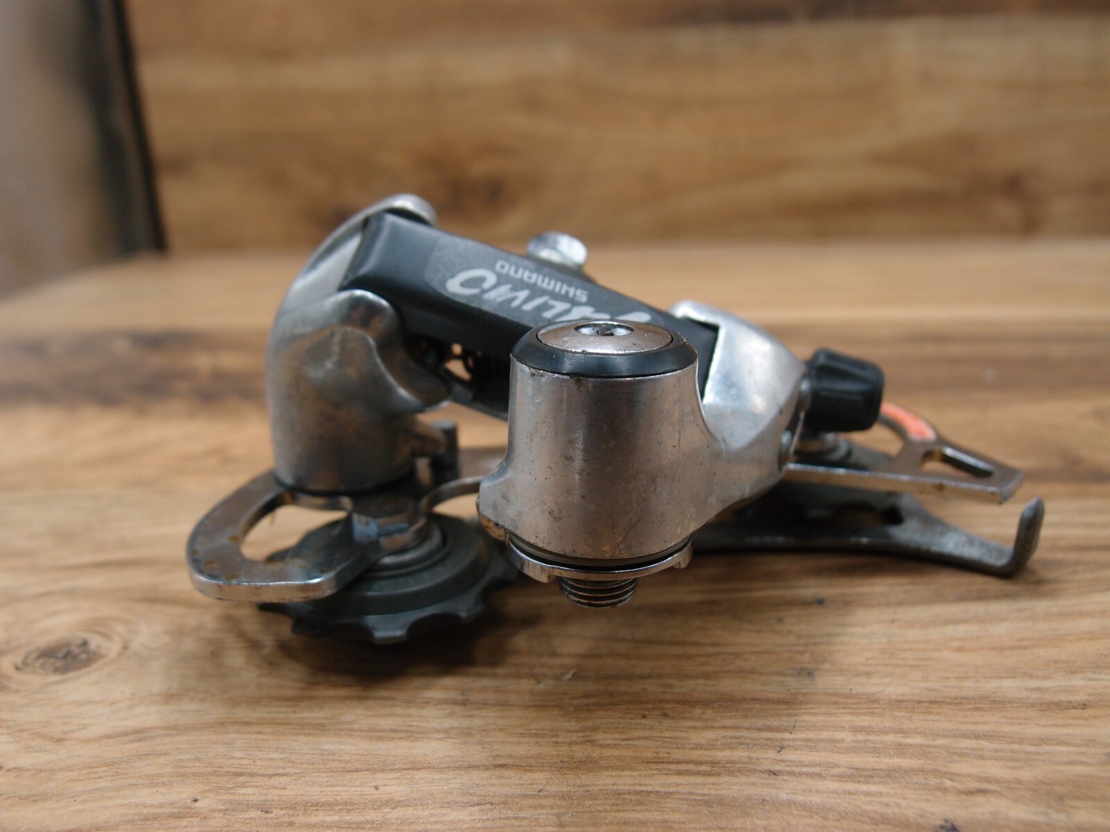 1994 rear derailleur Shimano Alivio RD-MC12 VIA Japan mid cage 7 speed
