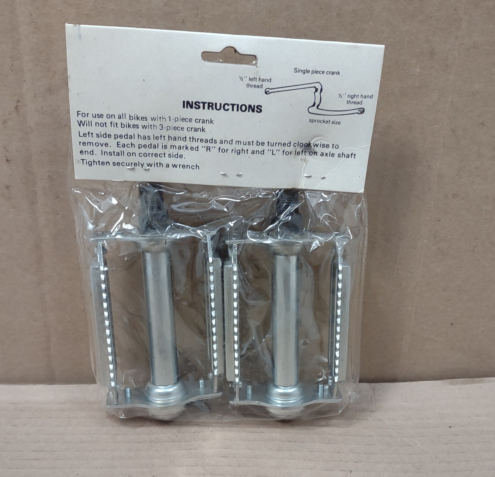 Vintage NOS Bike Wellgo Rat Trap Pedals 1/2″