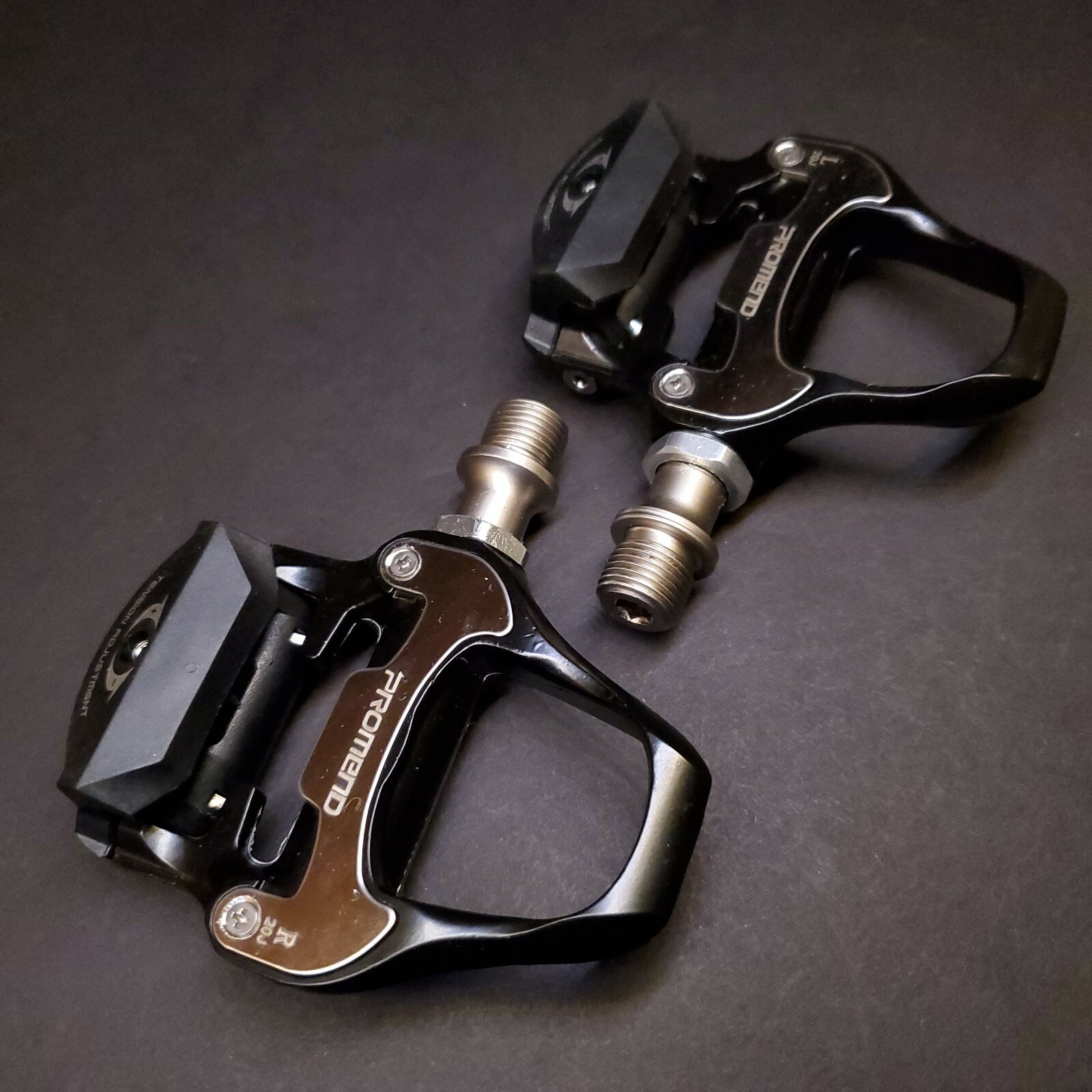 PROMEND RD2 Sealed Bicycle Road Clipless Pedal w Shimano SPD-SL Compatible Cleat