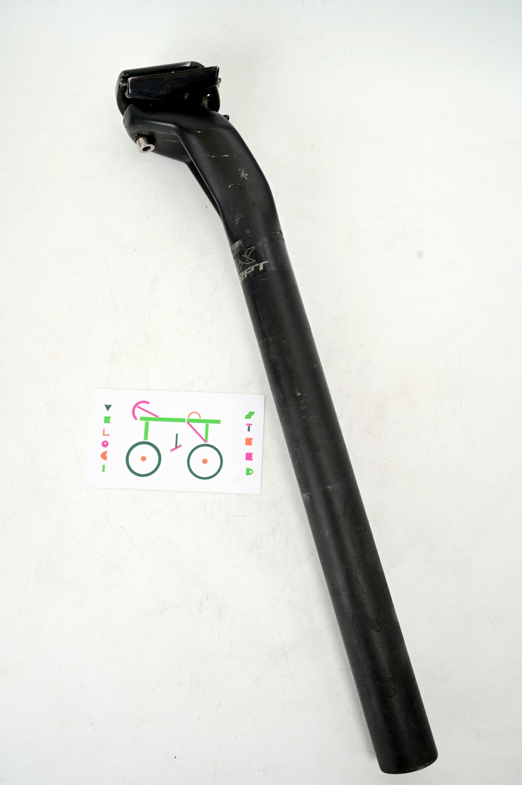 FOCUS CPX Concept Carbon Seatpost 27.2mm x 340mm Di2 Integration