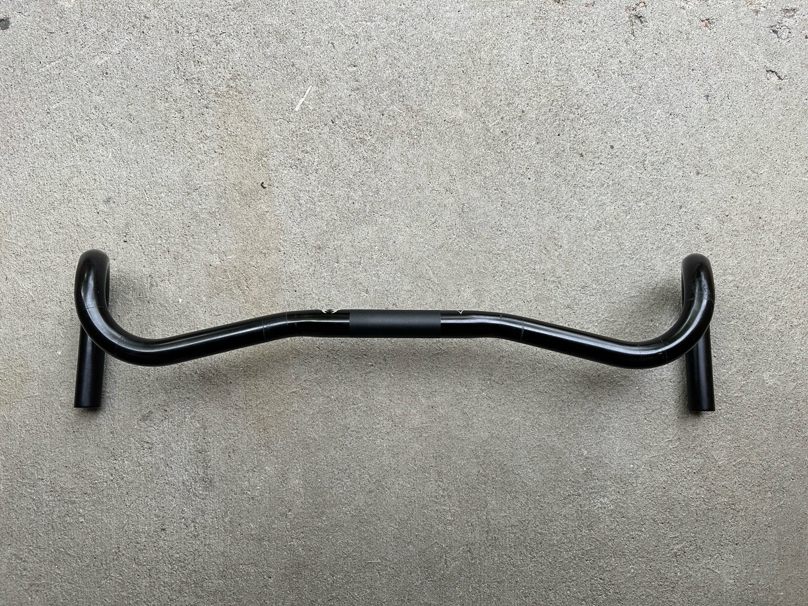 Crust Towel Rack Handlebars Black 26mm Clamp 630mm Width