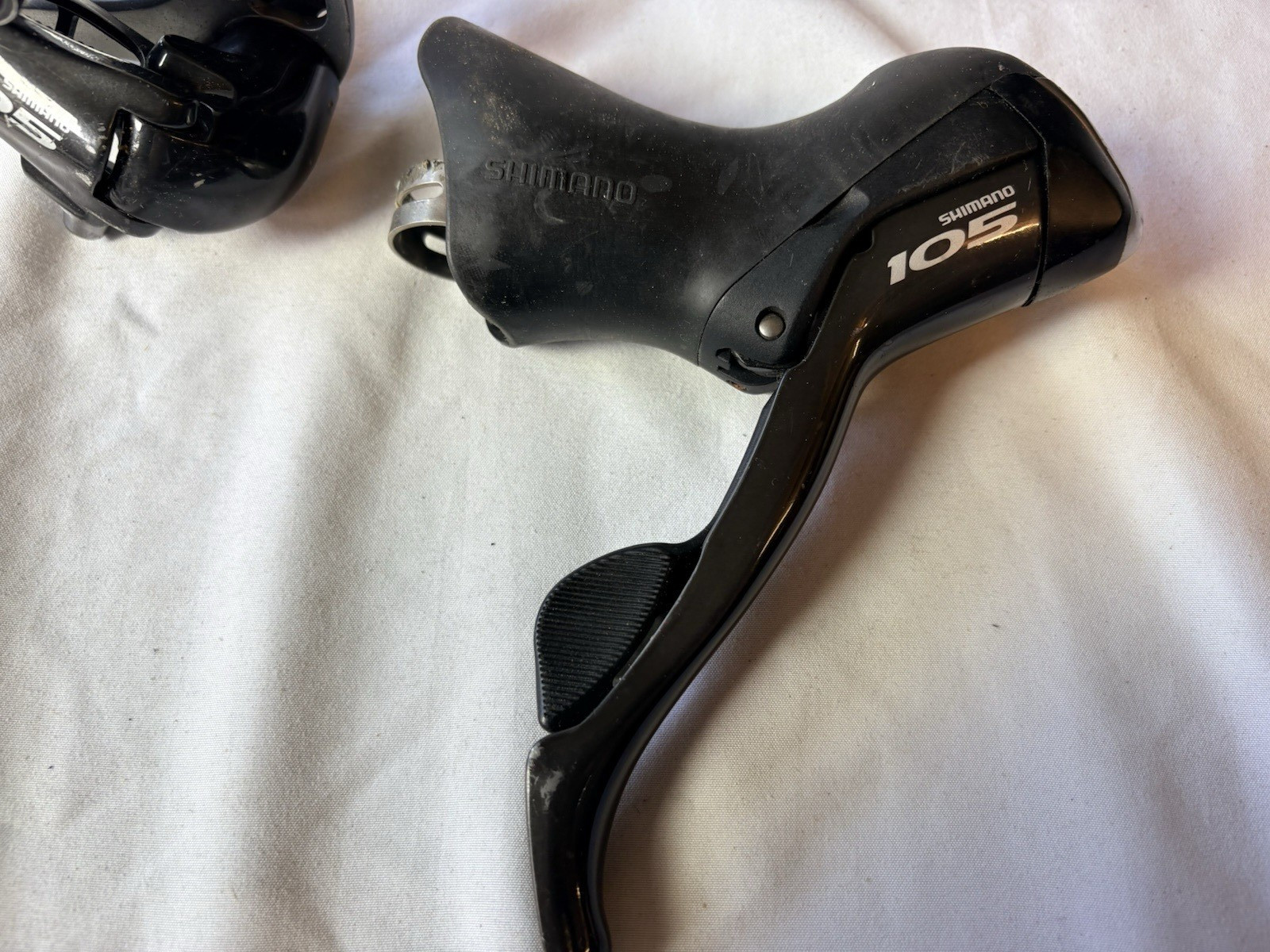 Shimano 105 STI Shifters + Rear Derailleur + Shimano Ultegra Front Derail (16bb)