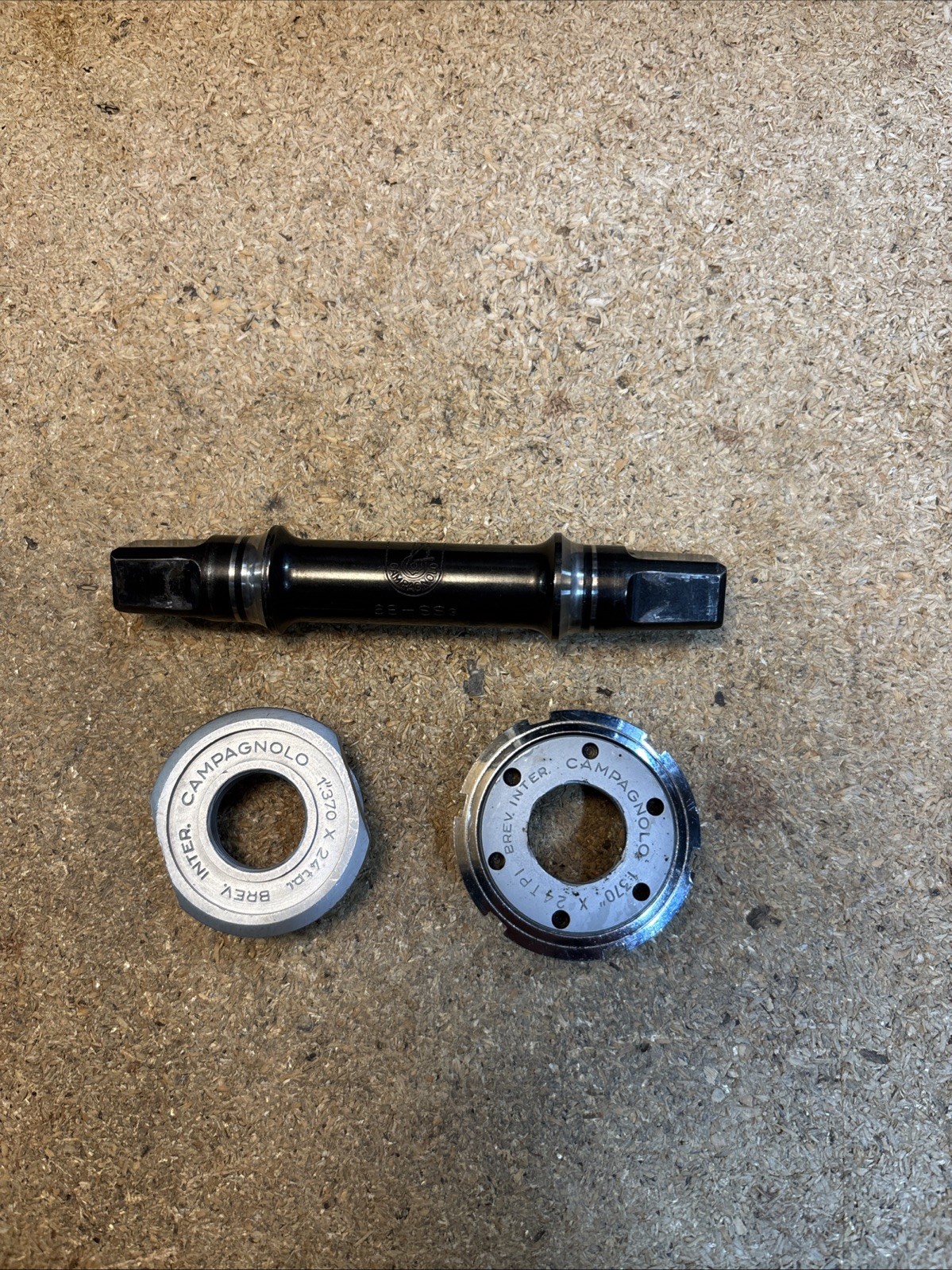 Vintage Campagnolo Record Bottom Bracket English Thread 114mm – No Bearings