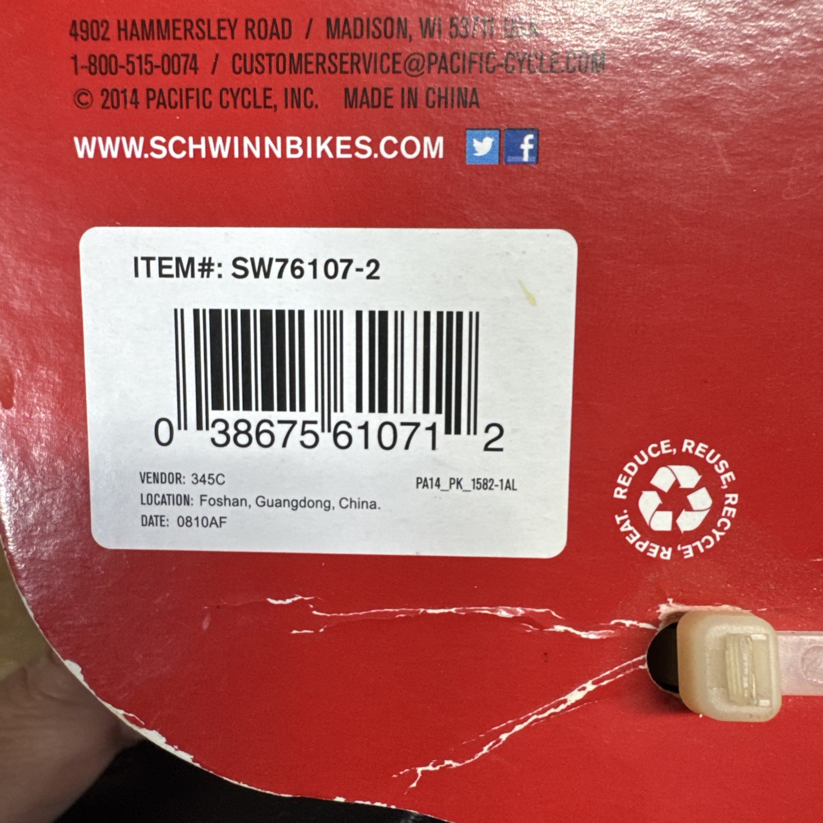 Schwinn Cruiser Bike Saddle Seat Foam Black/White Universal Fit SW76107-2