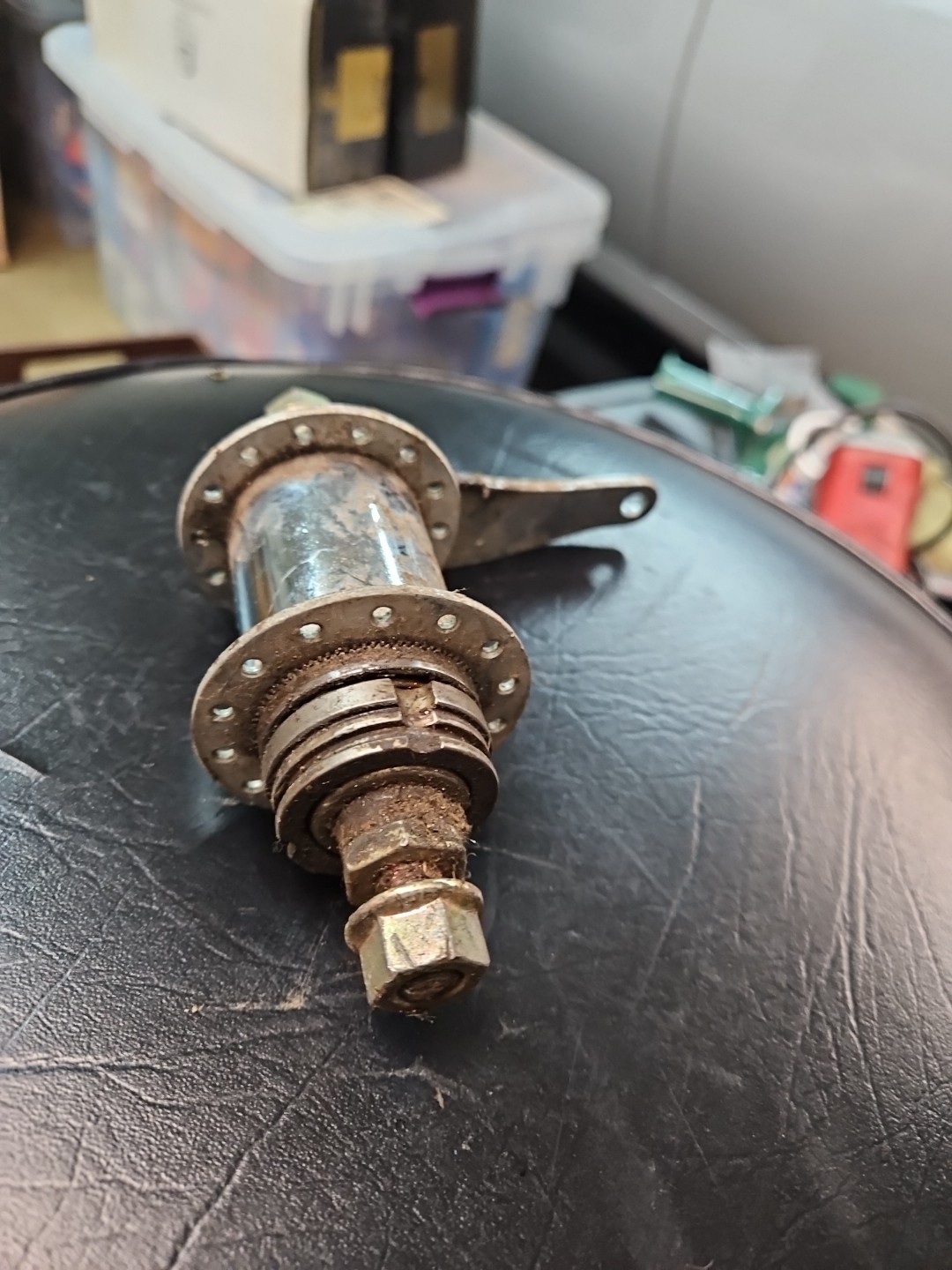 BMX REAR COASTER BRAKE HUB YCC CHINA 28H Gauge 14G