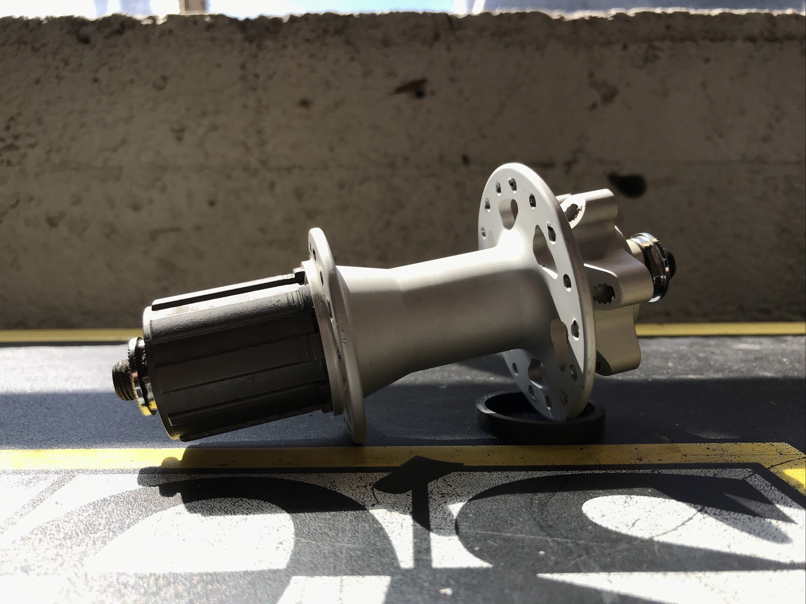 WTB Laser Disc MTB rear disc hub 135mm hg body