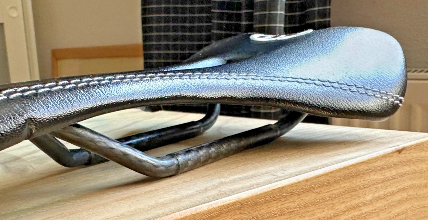 AX-Lightness Leaf Plus 3K Saddle Carbon Fiber Road Bike Ultra Light