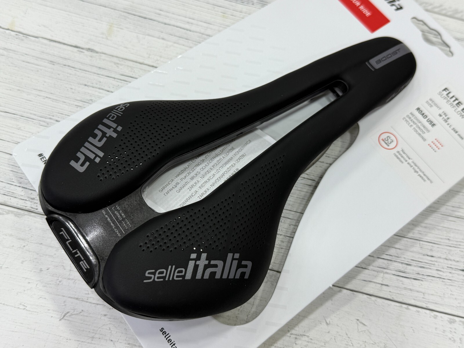 Selle Italia Flite Boost Superflow Ti316 Rail Saddle Black S3 (135X248mm)
