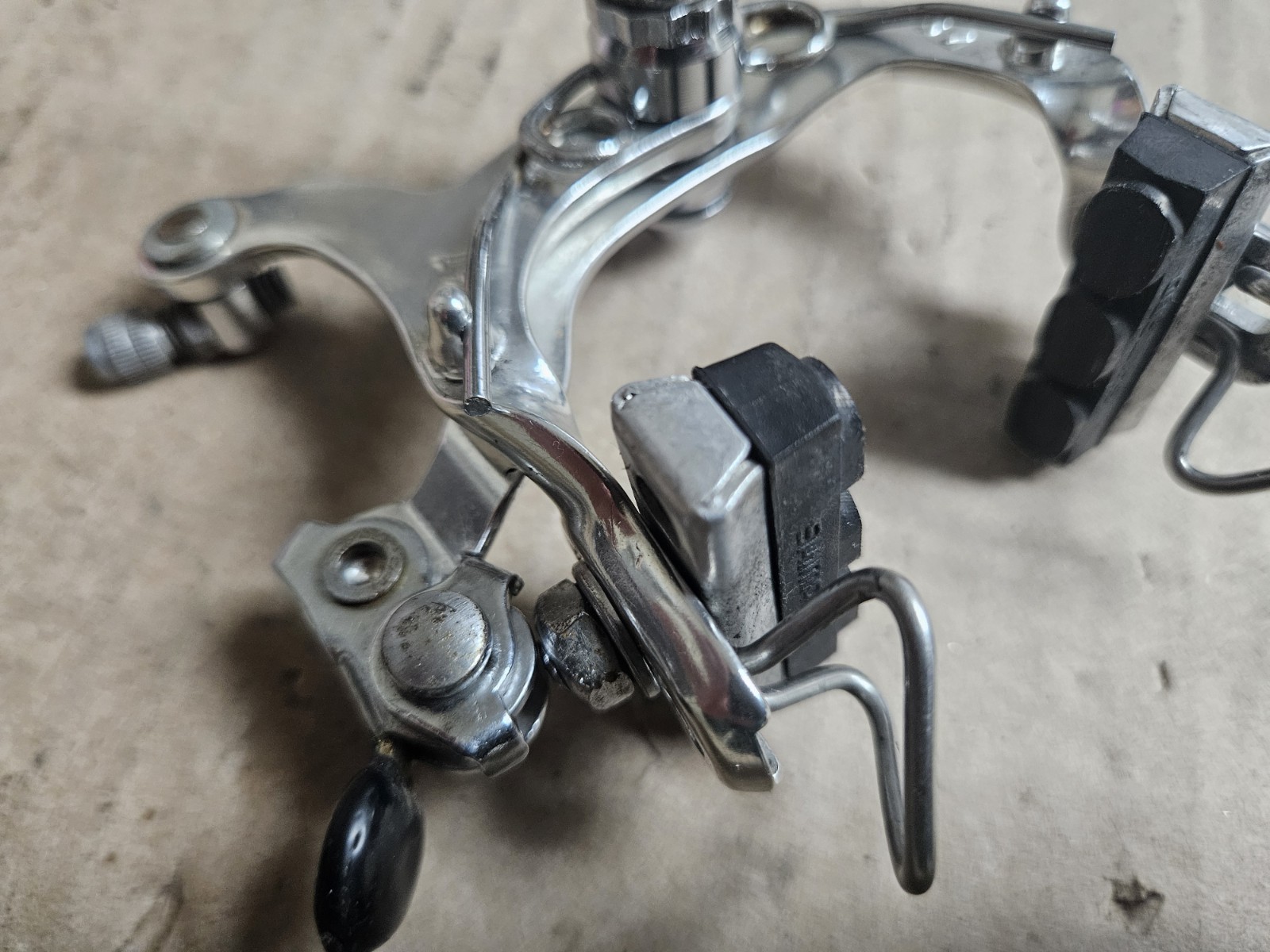 Vintage Shimano 600EX BR-6200 Arabesque Caliper Brakeset, single pivot, nutted