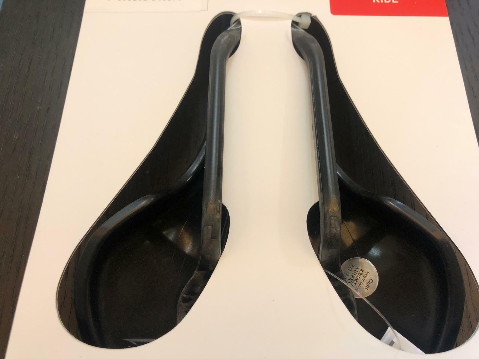 Selle Italia Flite Boost Kit Carbon Superflow L3 145×248 mm Carbon Rail Saddle