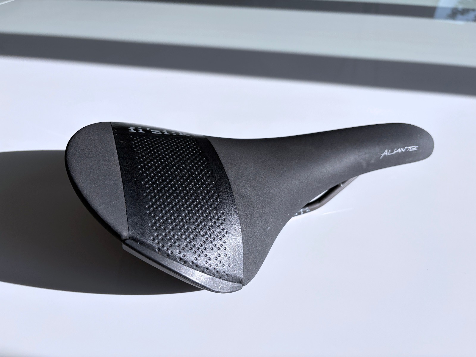 Fizik Aliante Saddle