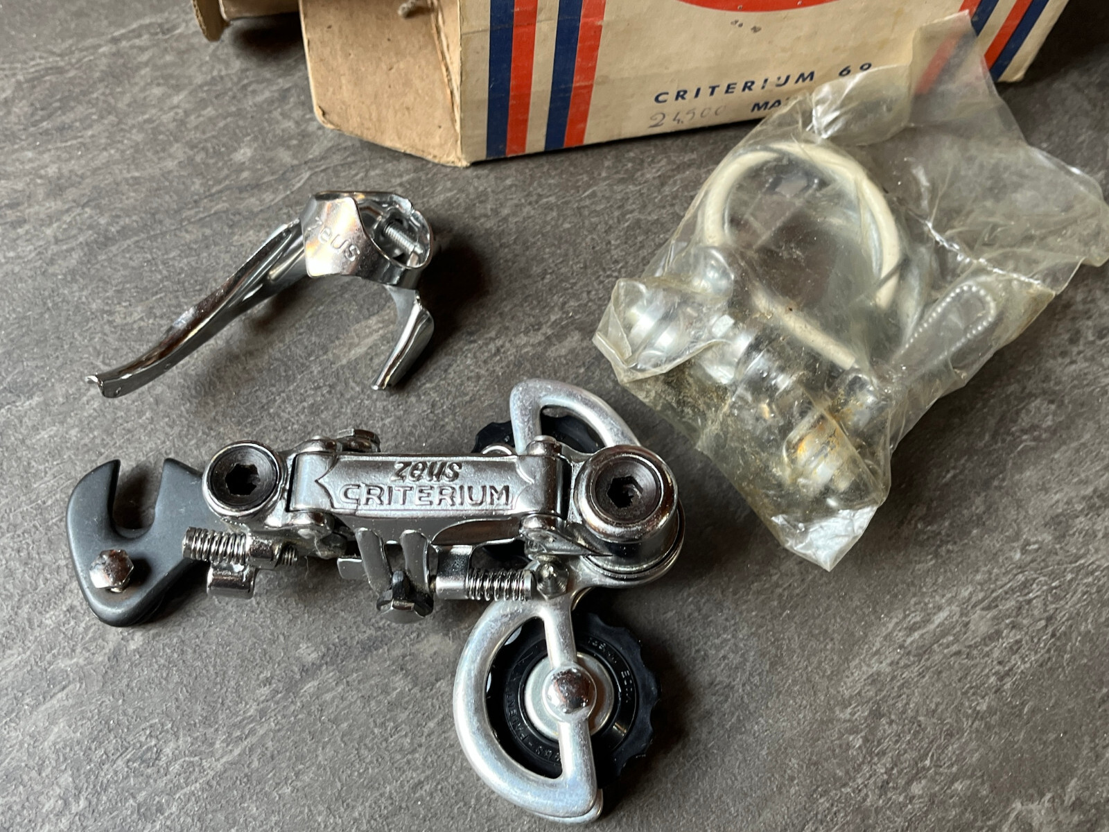 Zeus Criterium 69 Set «Incomplete» Missing The Derailleur Nos New In Box