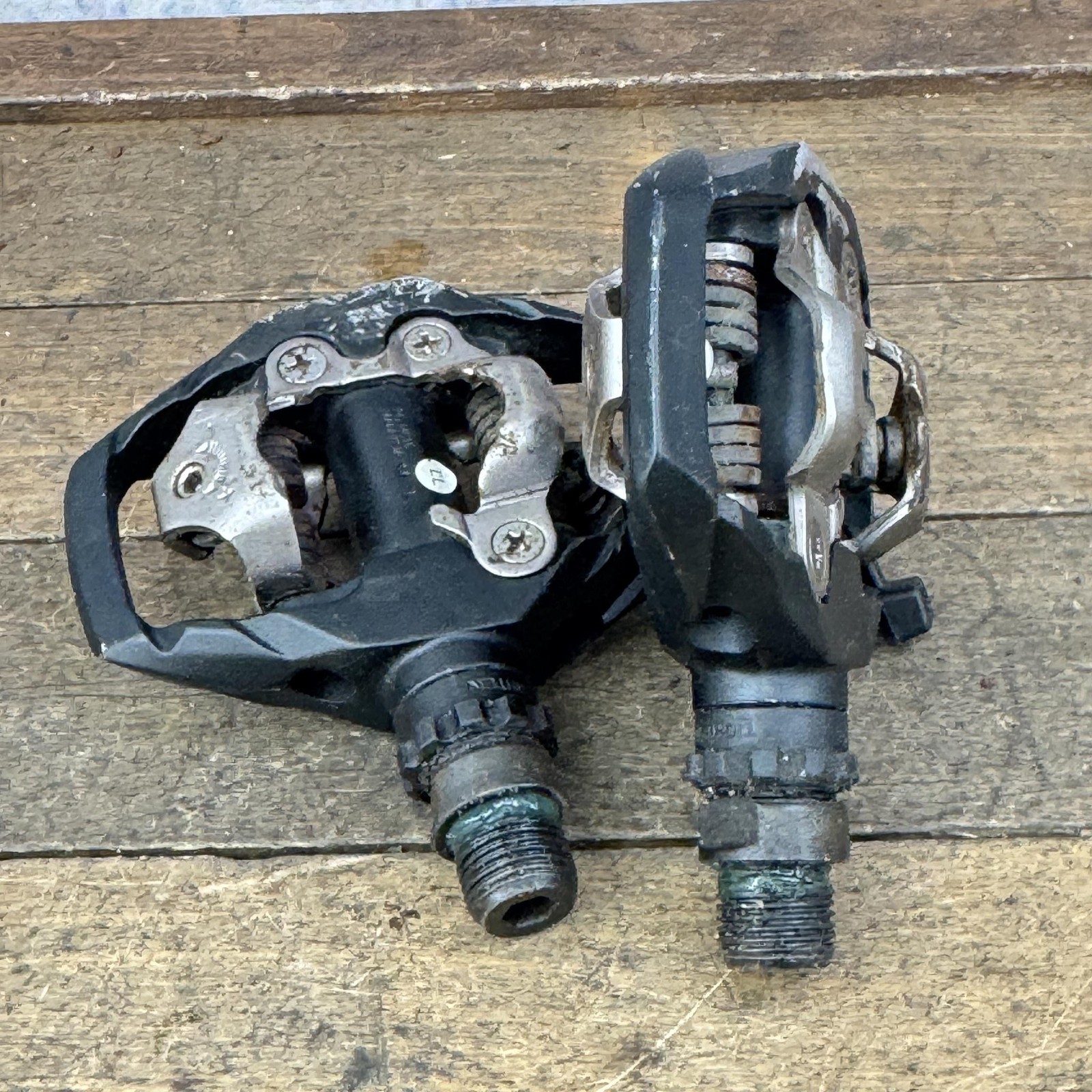 Shimano SPD PD-M530 Clipless Bike Pedals 9/16 Black Pair 450g MTB Gravel