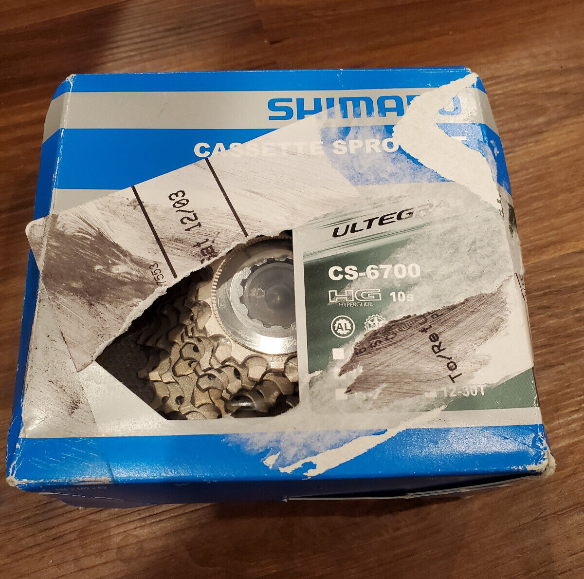 Shimano Ultegra CS-6700 Cassette – 10 Speed, 12-25t, Silver