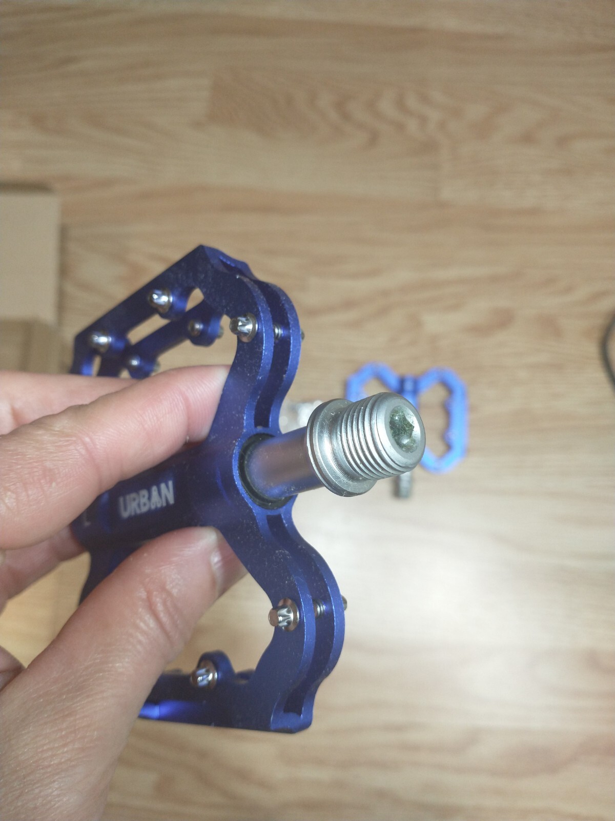 URBAN Cycling Apparel Light Pedals with 16 Hex Pins for Grip, Blue Color