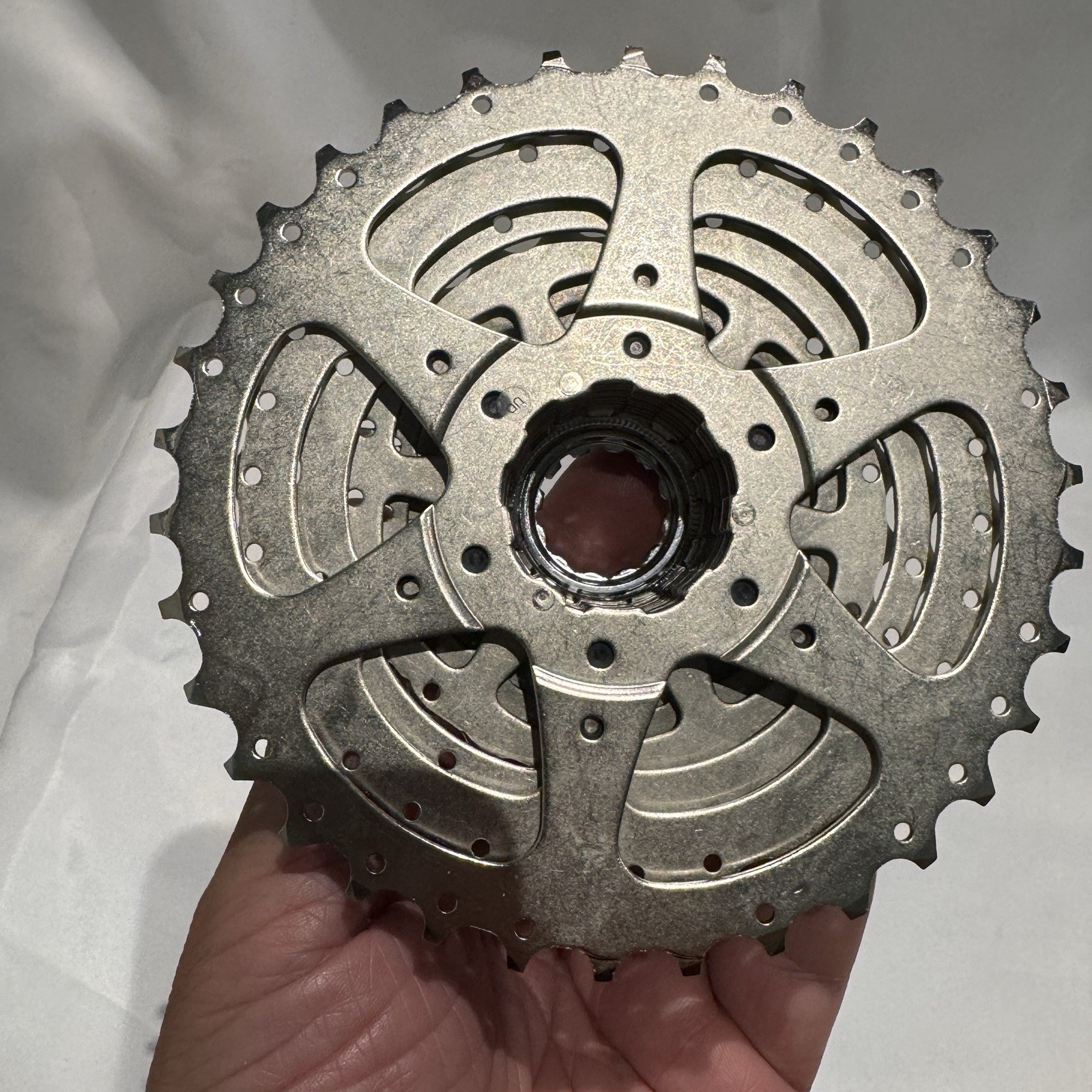 Shimano CS-HG500, 10 Speed Cassette 11-34, – Silver, HG