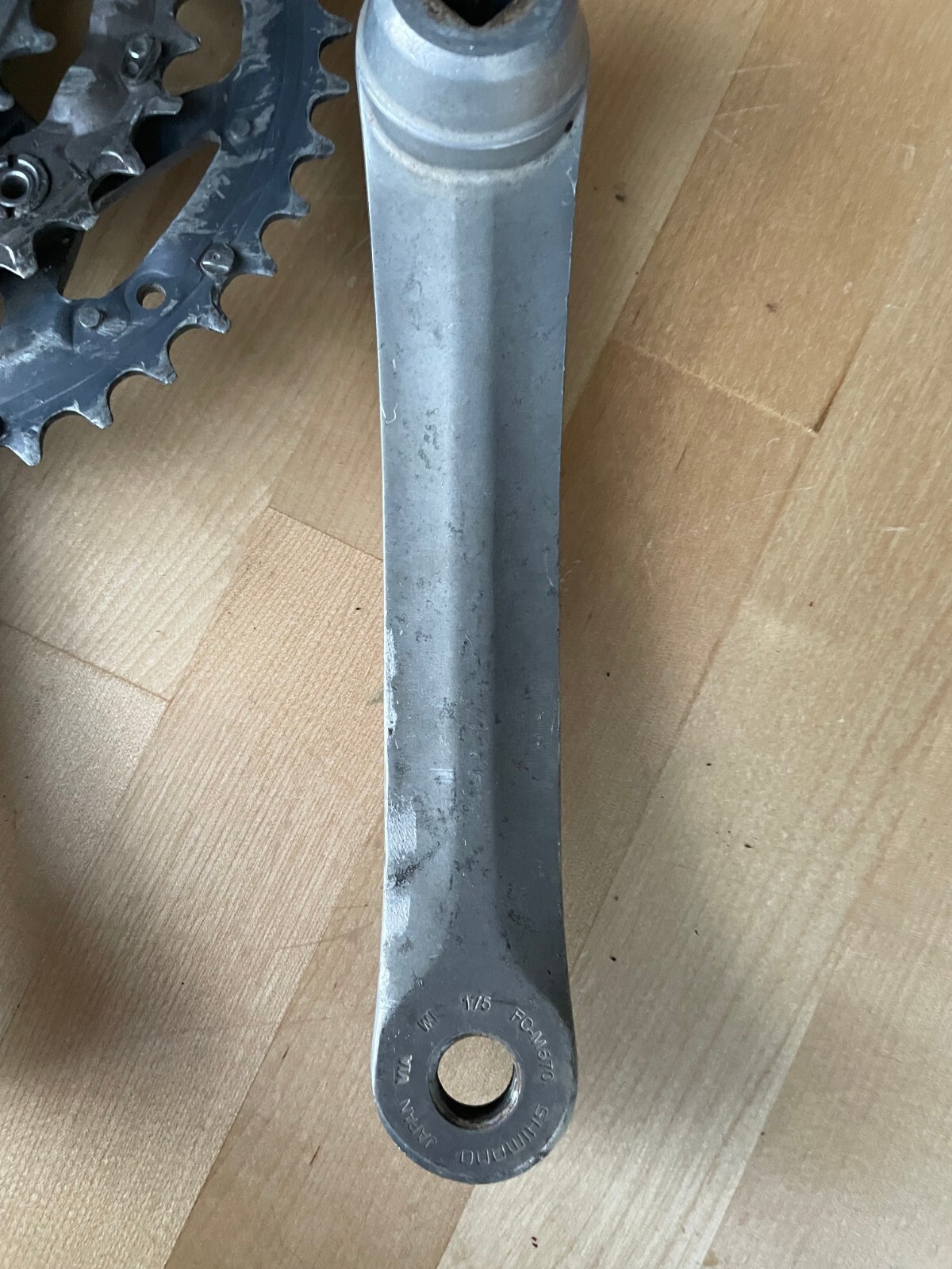 Shimano Deore LX FC-M570 Crankset 175mm 44/32/22t 104/64mm BCD Sq. Taper w/Bolts