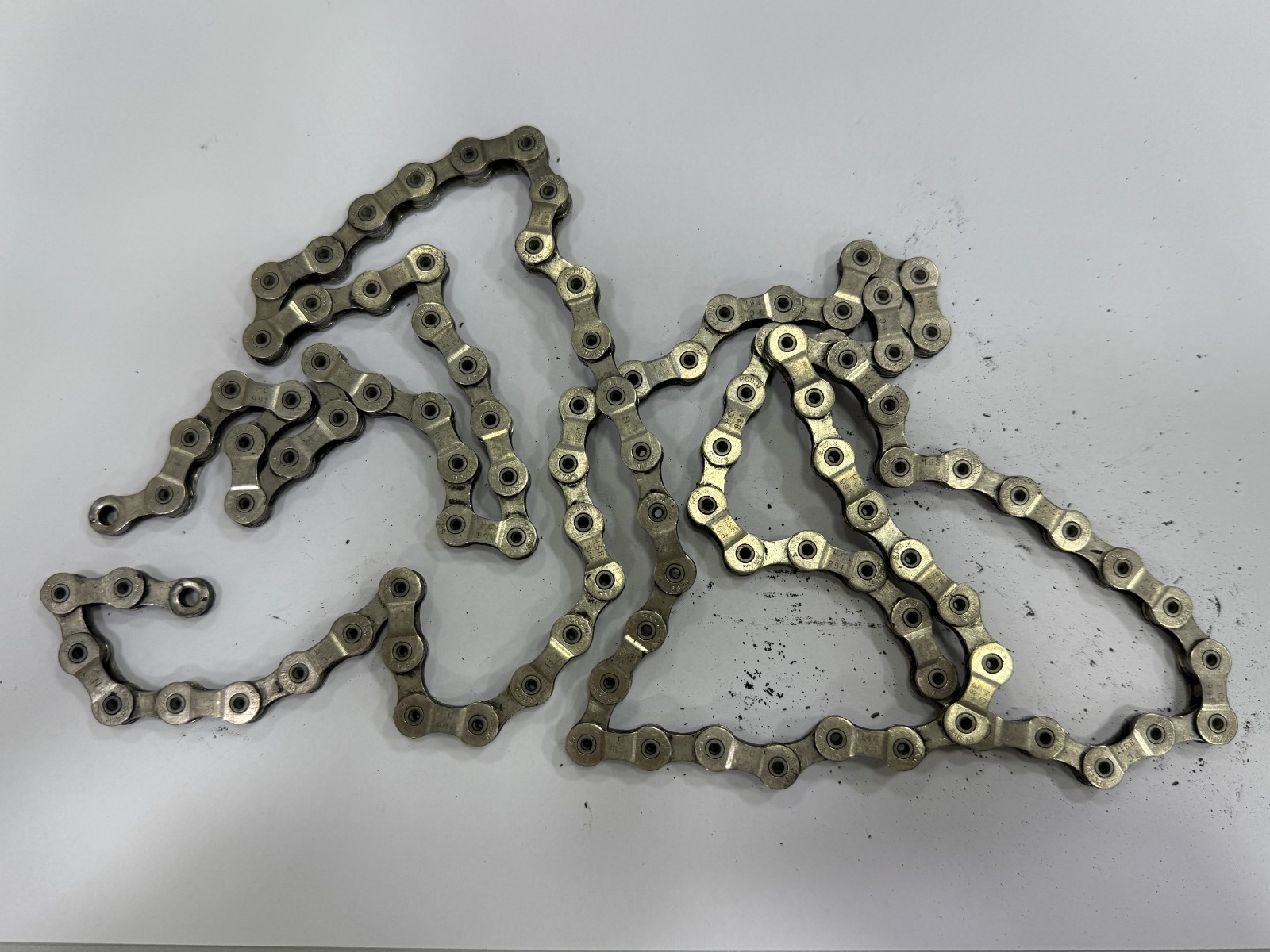 (Used) Sram PC-991 9Speed Bicycle Chain (106 Links) No Quick Link