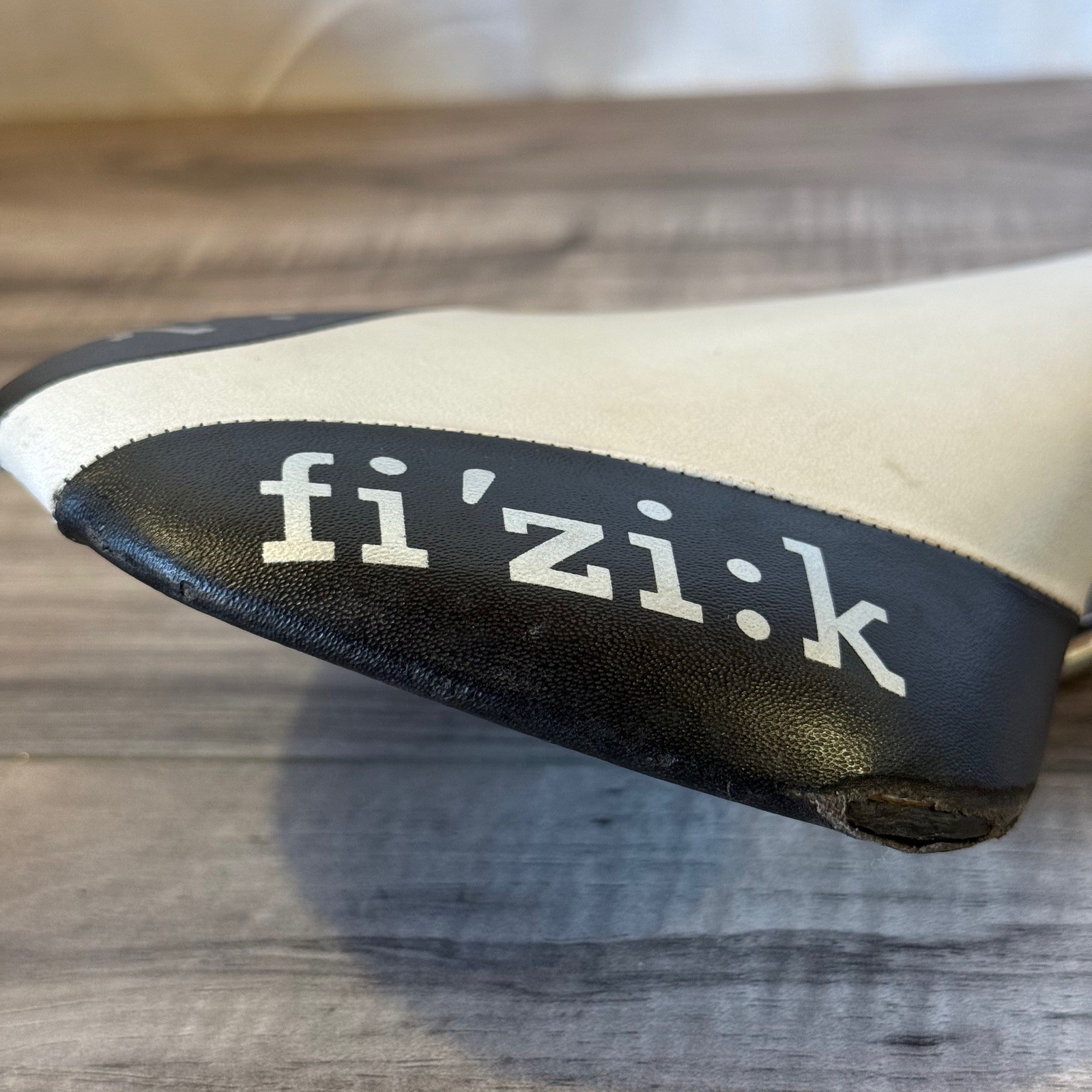 Fizik Antares Saddle K:IUM Ti Alloy Rails White with Black 139mm