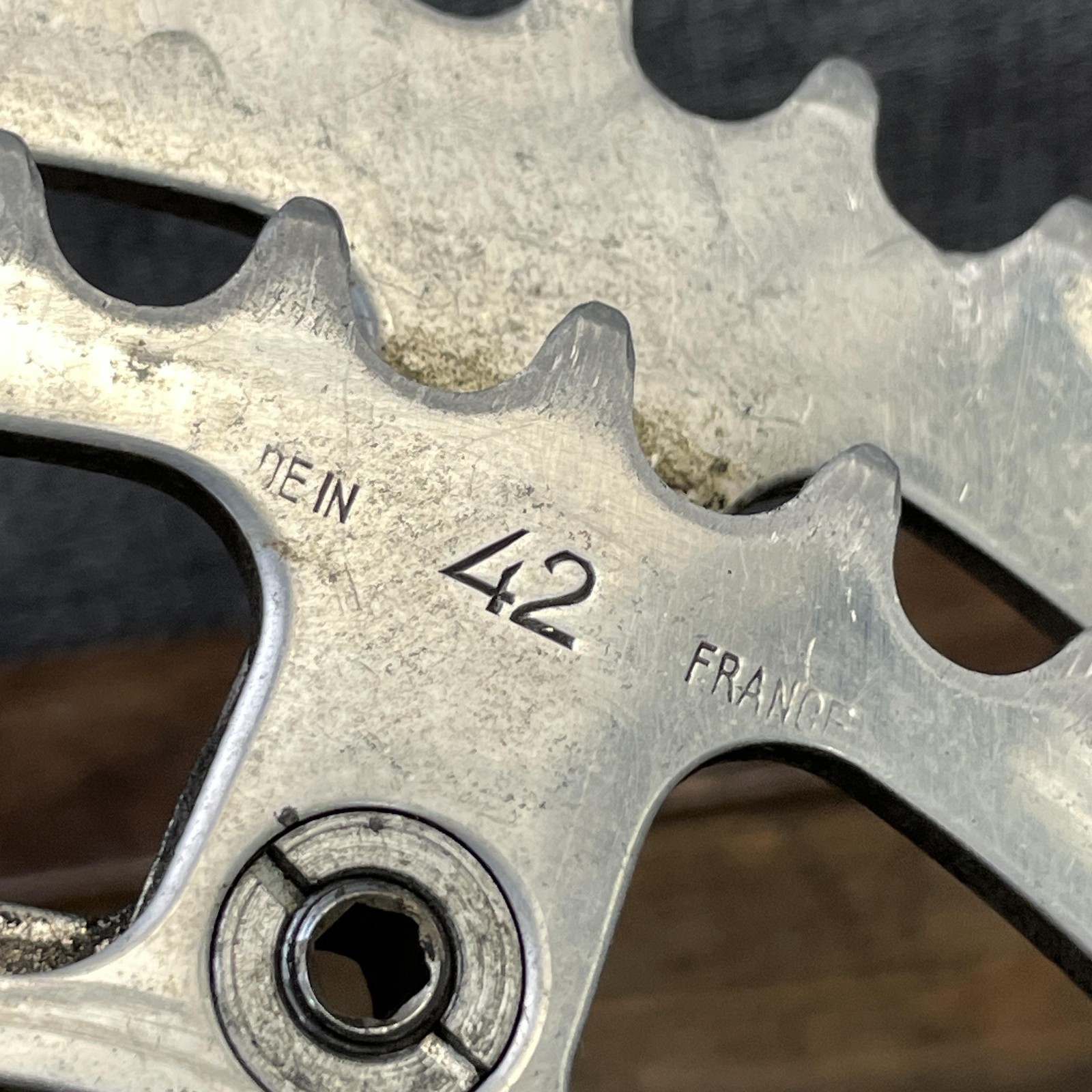 Vintage Specialites TA Professional Crankset 170mm Double 52/42t Caps 3 Arm