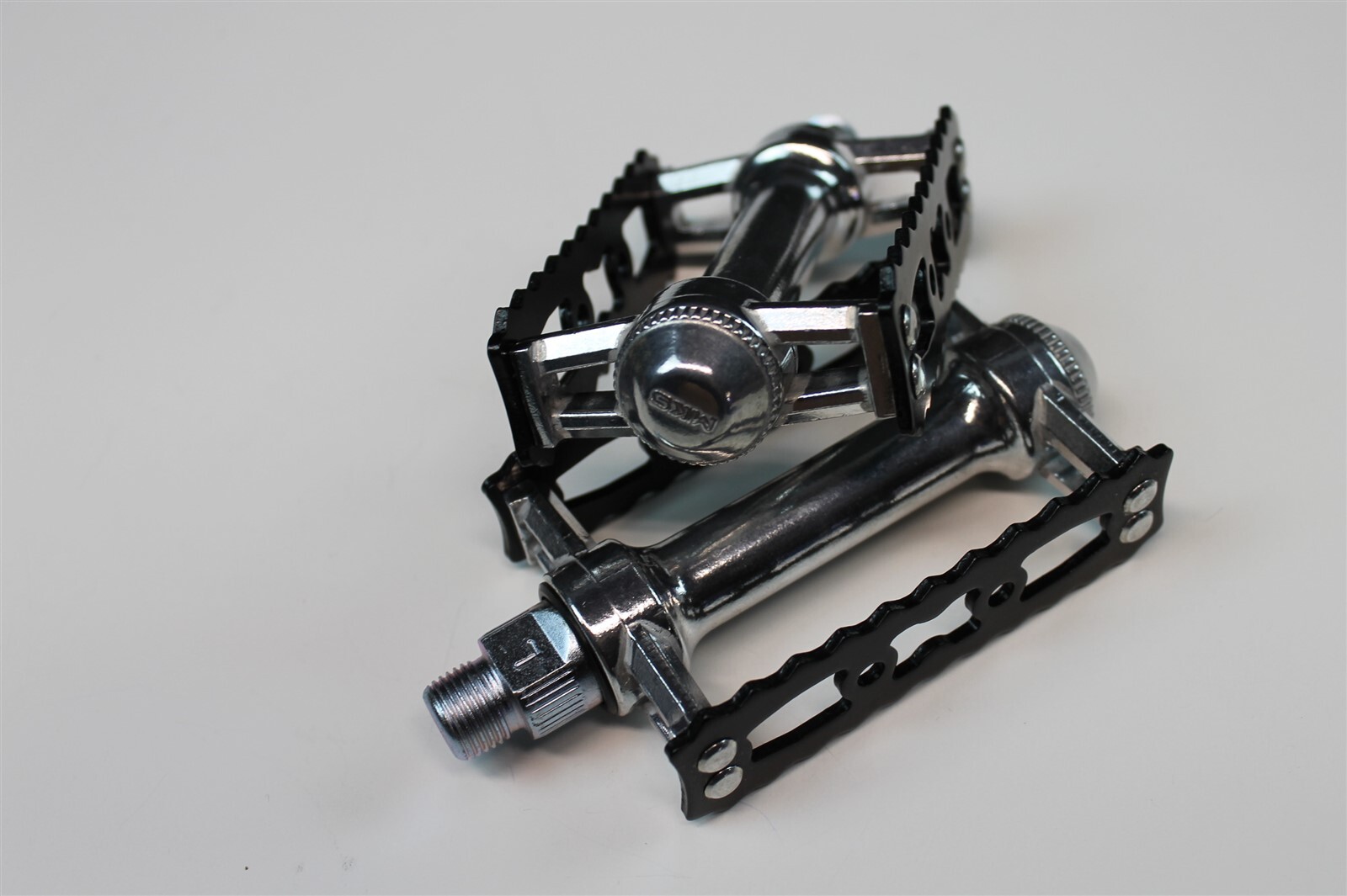 BRAND NEW MKS Sylvan TOURING Pedals 9/16 «Black Track» Fixie BMX Bicycle Pedals