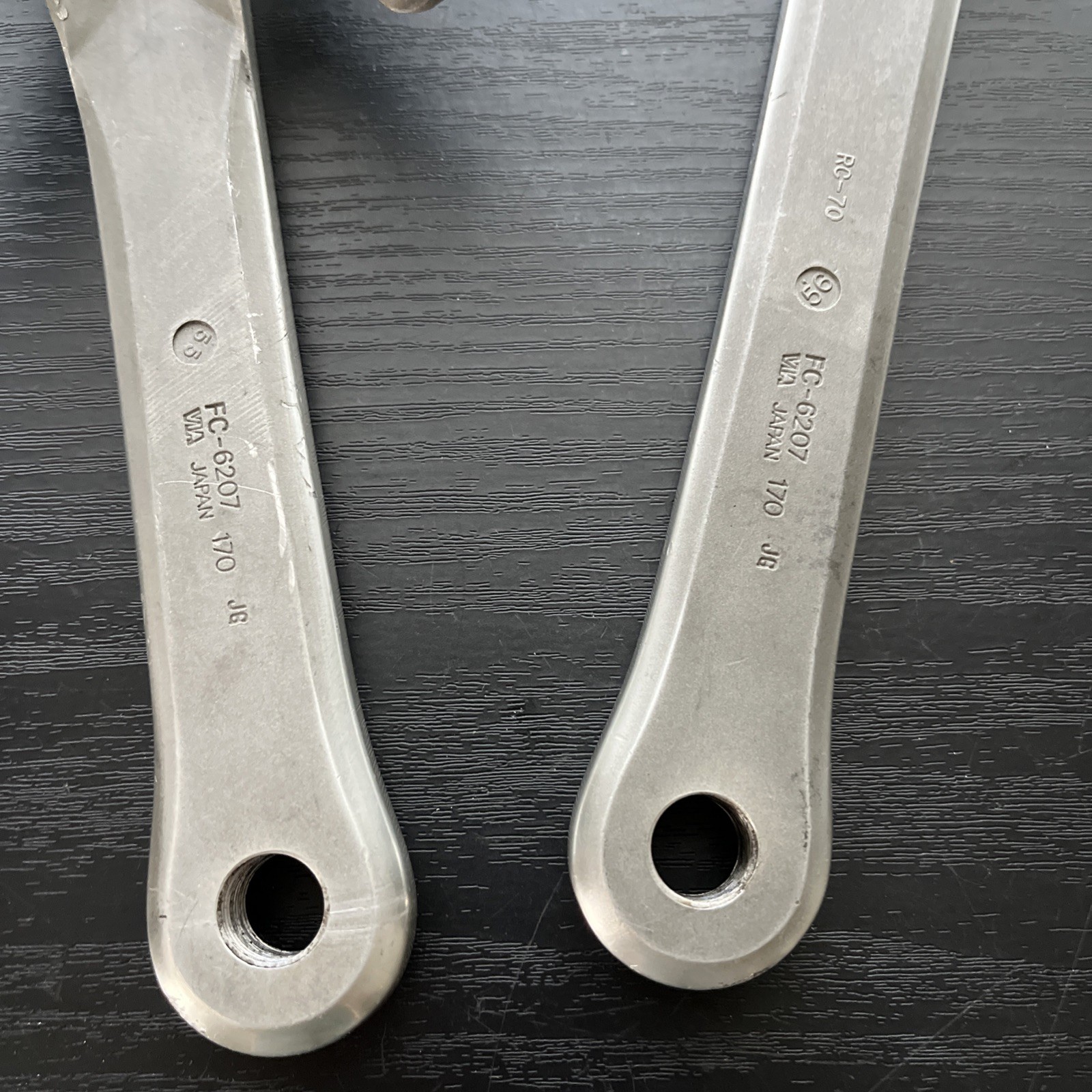 Vintage Shimano 600 FC-6207 Crank Set 170 Double 130 BCD Japan w/ Ring Bolts