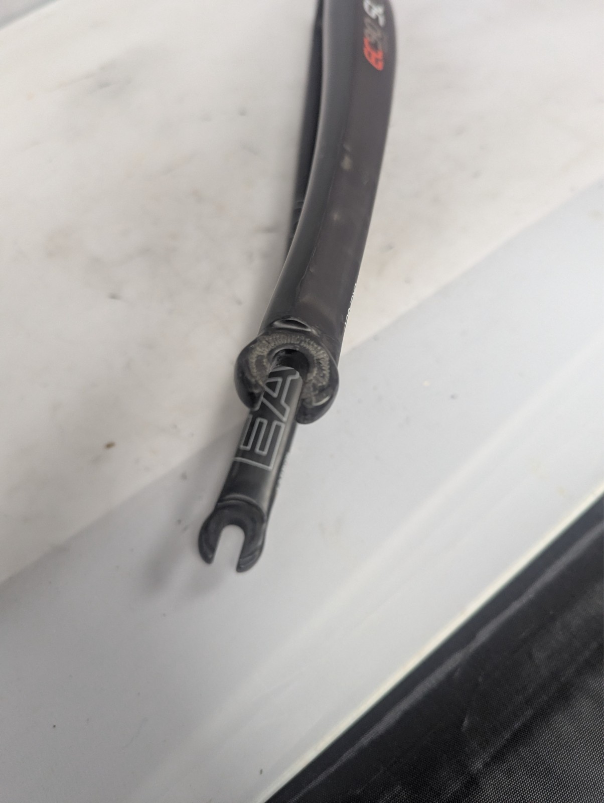 Easton EC90 SL Superlite 700c Carbon Fiber Fork, full carbon steerer tube 1 1/8
