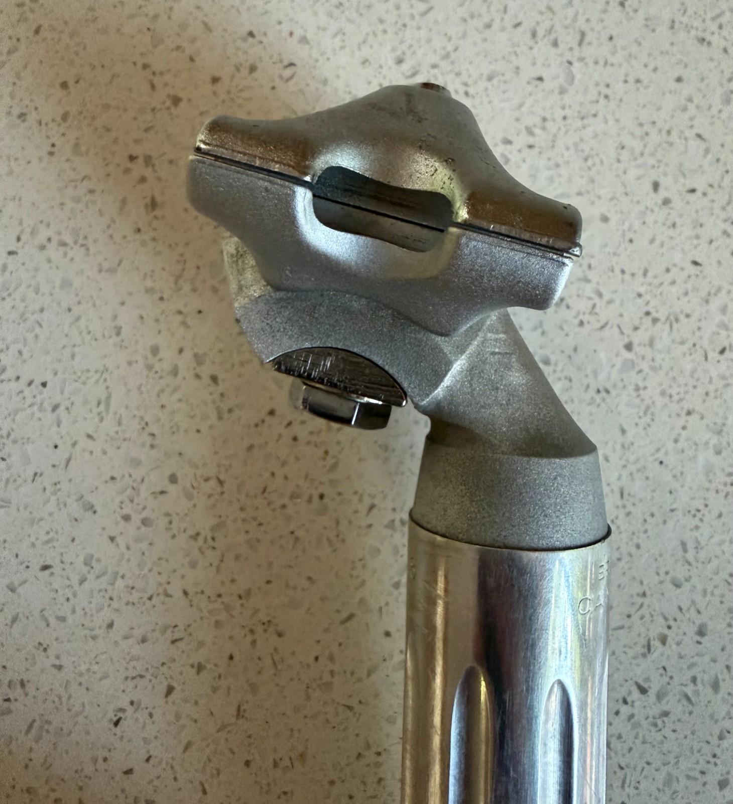 CAMPAGNOLO RECORD FLUTED SEAT POST W/BOTTECCHIA ENGRAVING 26.8 MM