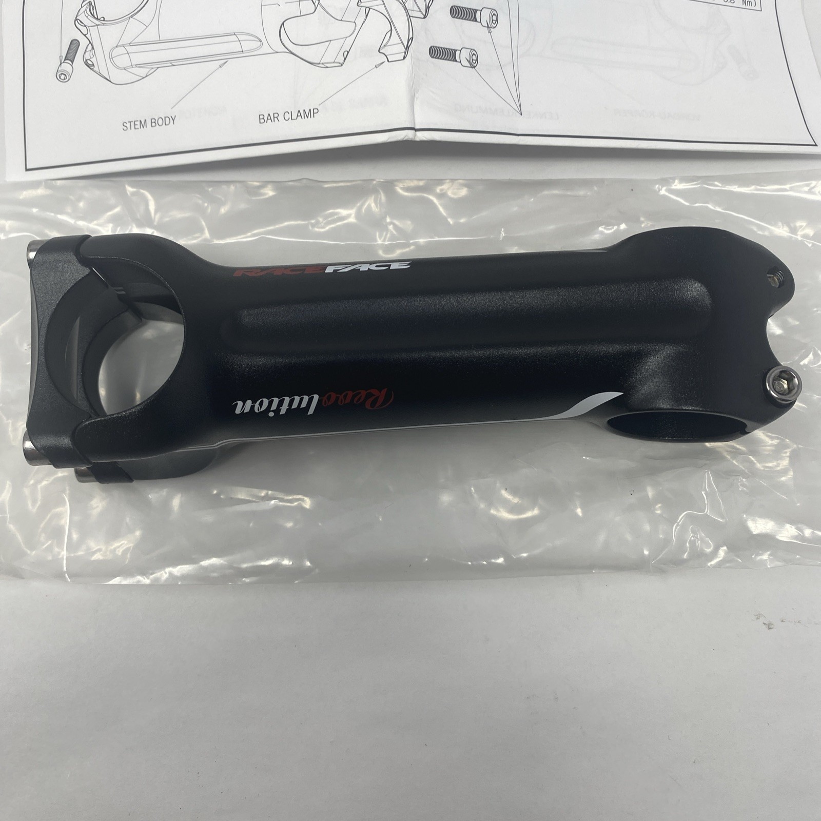 RaceFace Revolution Stem – 120mm 15.07 120×8 Black Open Box New w/ Box Manual