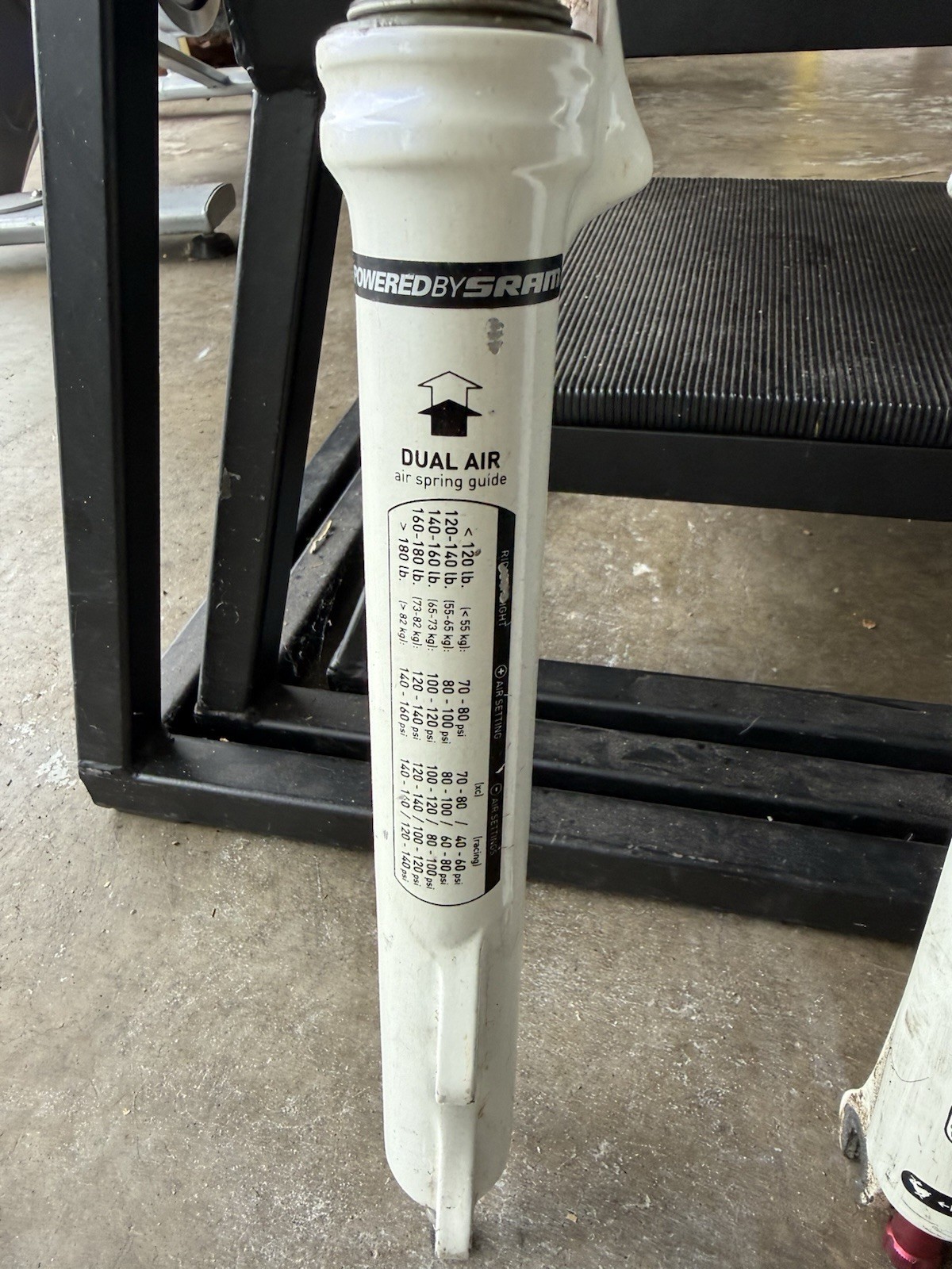 Rock Shox SID World Cup Dual Air 26″ 1 1/8 Threadless 80mm DSC/V-Br QR 9mm