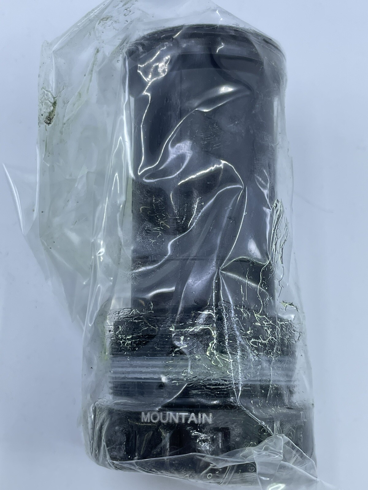 Shimano Deore XT BB-MT800 English BSA Bottom Bracket 68/73mm NEW IN OEM PACKAGE