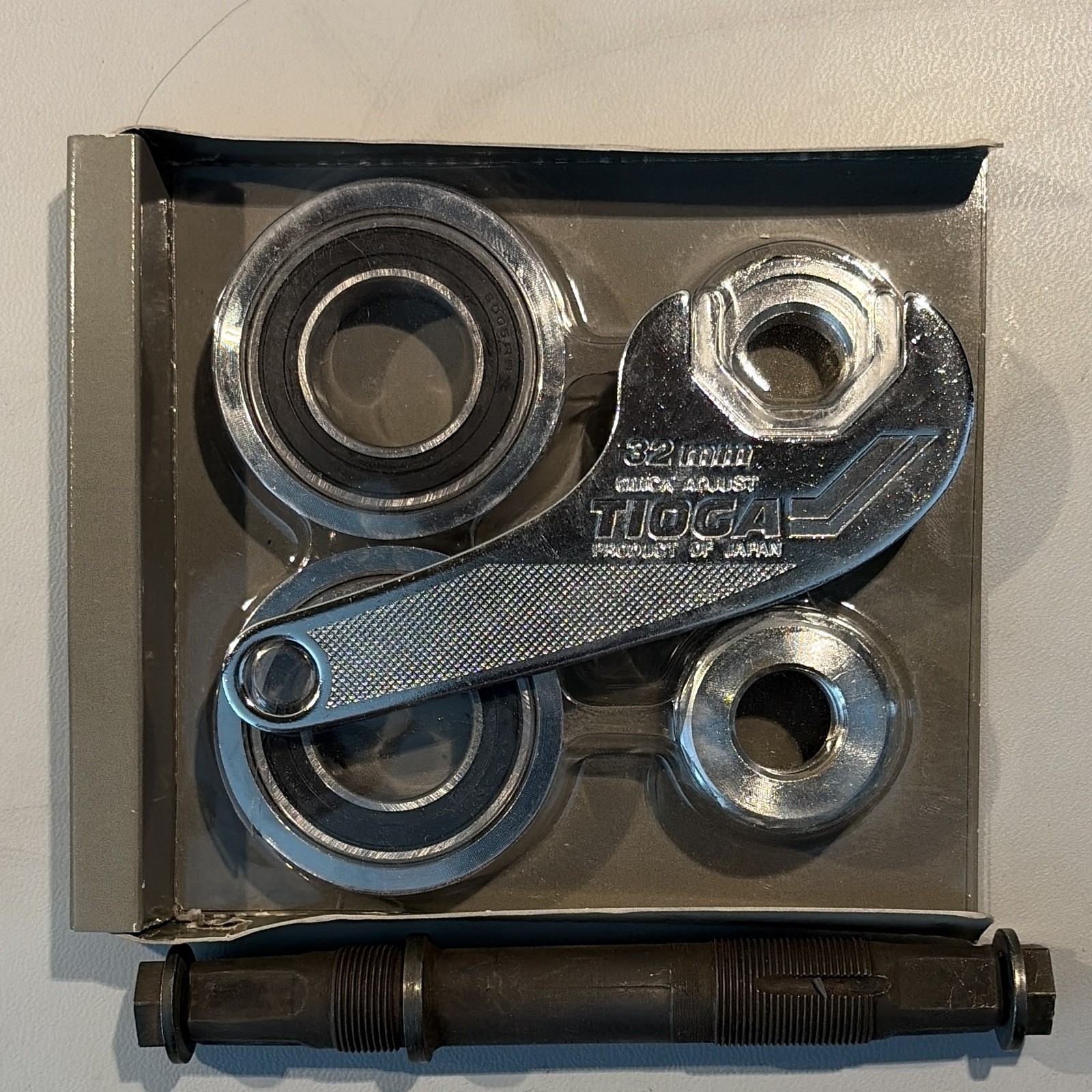 Tioga CK-170SB Sealed Bearing BMX Bottom Bracket Kit American 73mm Wrench