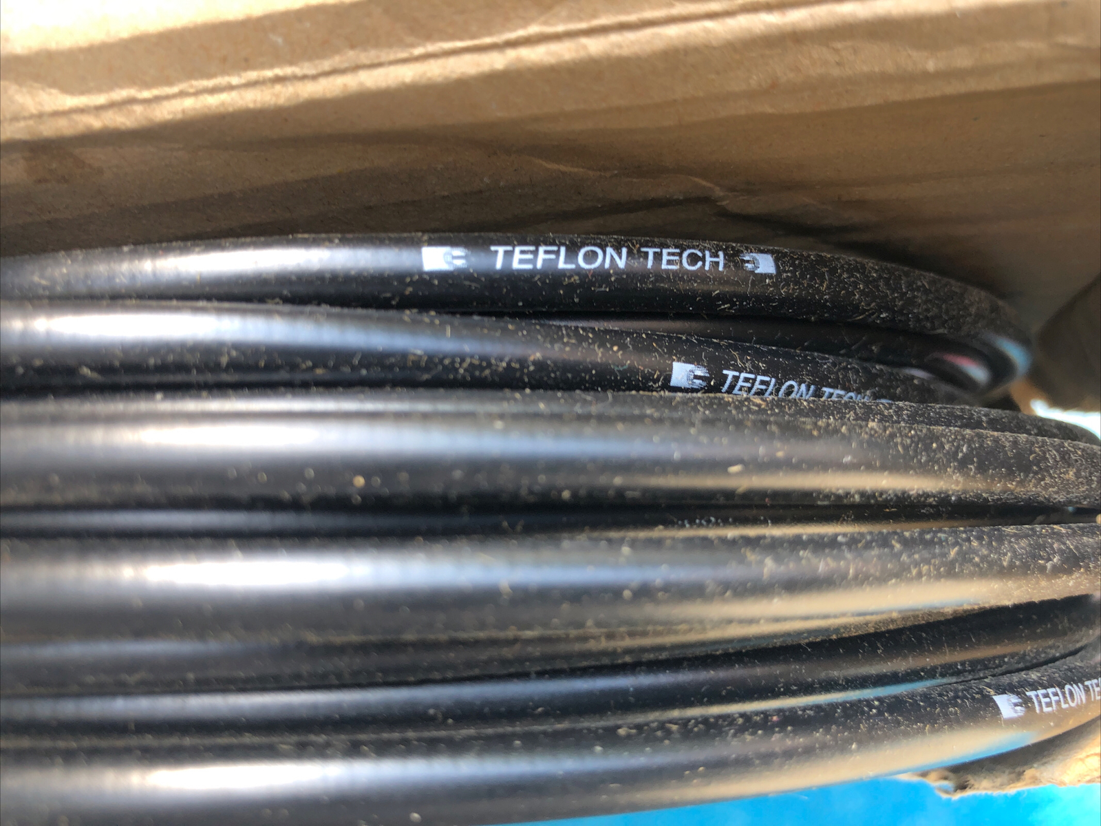 CASIRAGHI Lined Teflon Tech Brake Cable Housing 6 ft Black & 4 Ferrules