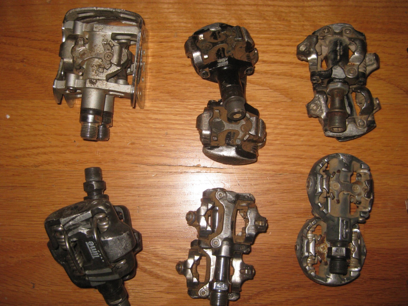 20 Bike Pedal Sets, Some Clipless, Shimano, Time, Look , Mixed Lot