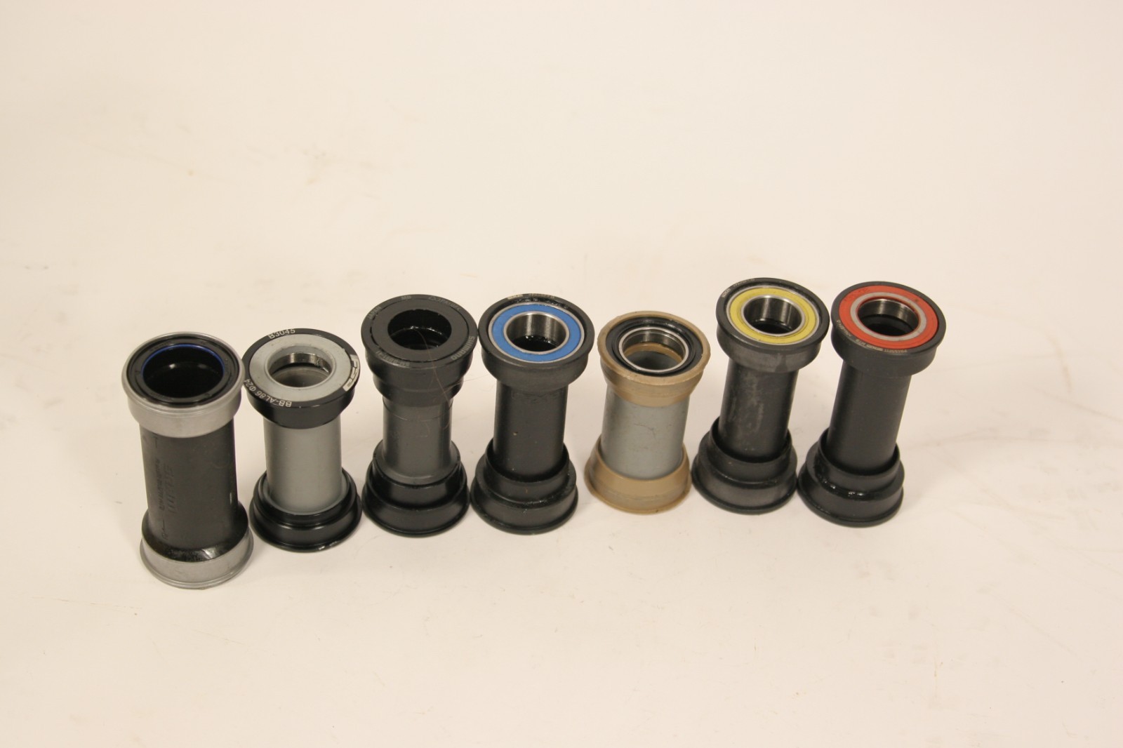 Lot of Press Fit & BB30 Bottom Brackets & Misc Bearings PFB