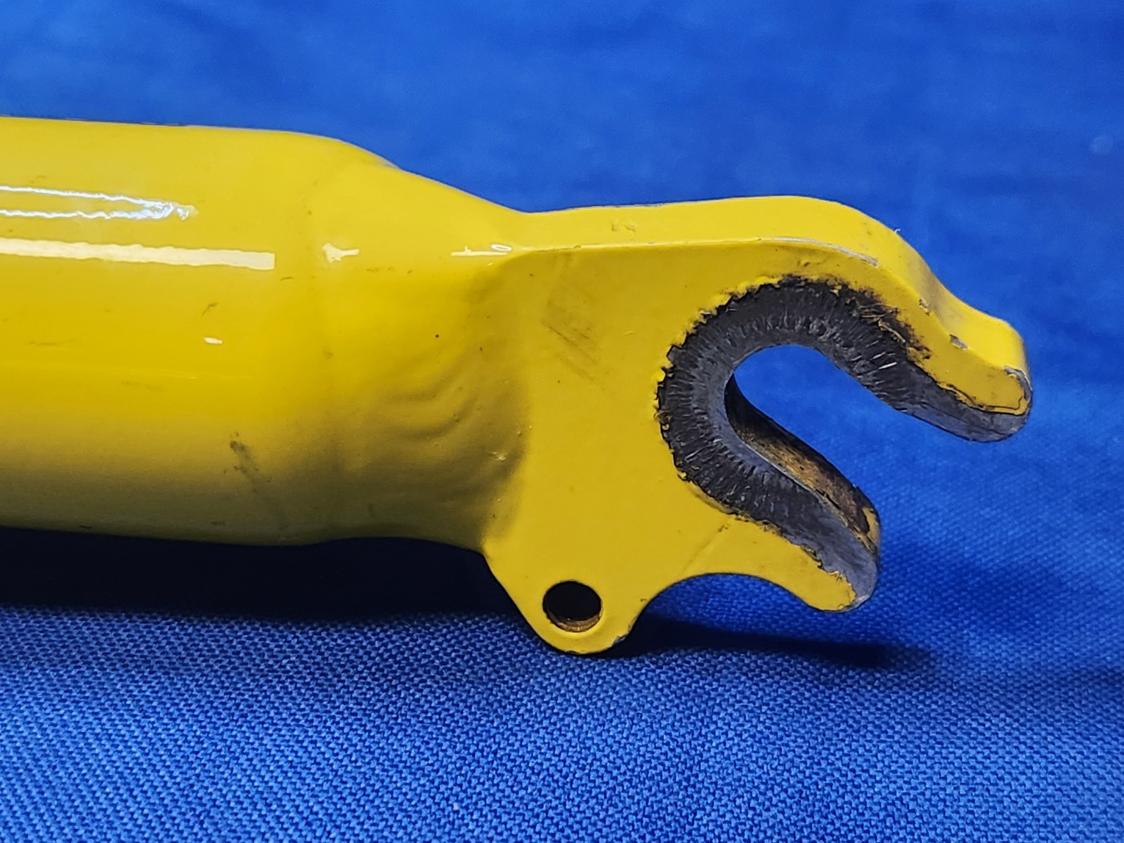 Vintage Cannondale HeadShok MC60 26 MTB Suspension Fork 1.5 39.6 Steerer Yellow