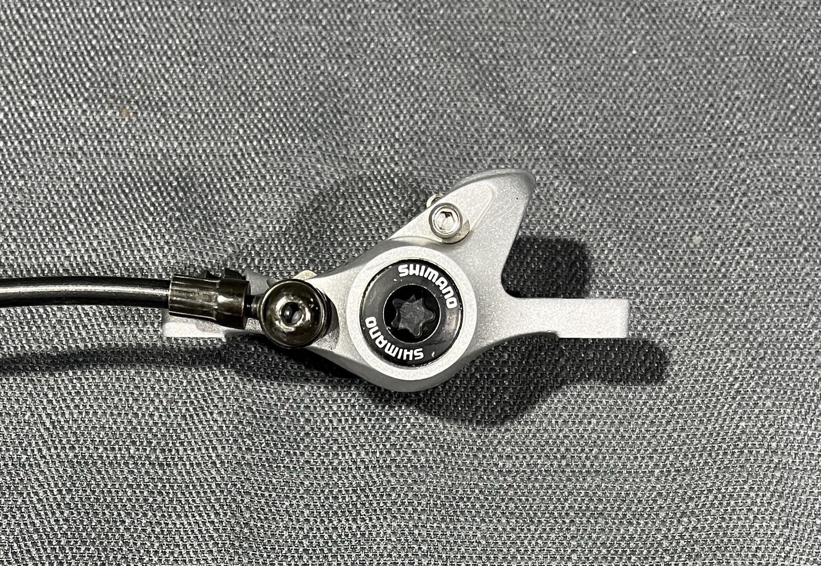 Shimano Deore BL-M556 / BR-M765 Hydraulic Disc Brakes – Left / Front Only