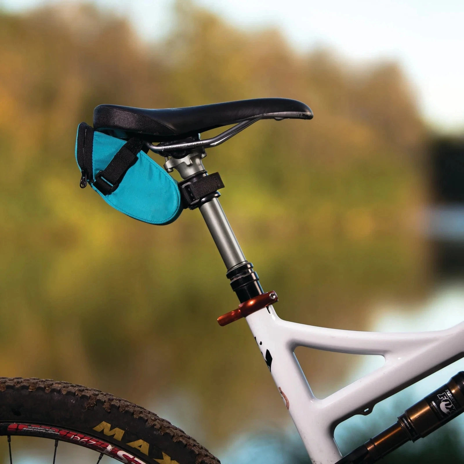 Wolf Tooth Valais 26mm Dropper Post Seat and Saddle Bag Adapter / Protector