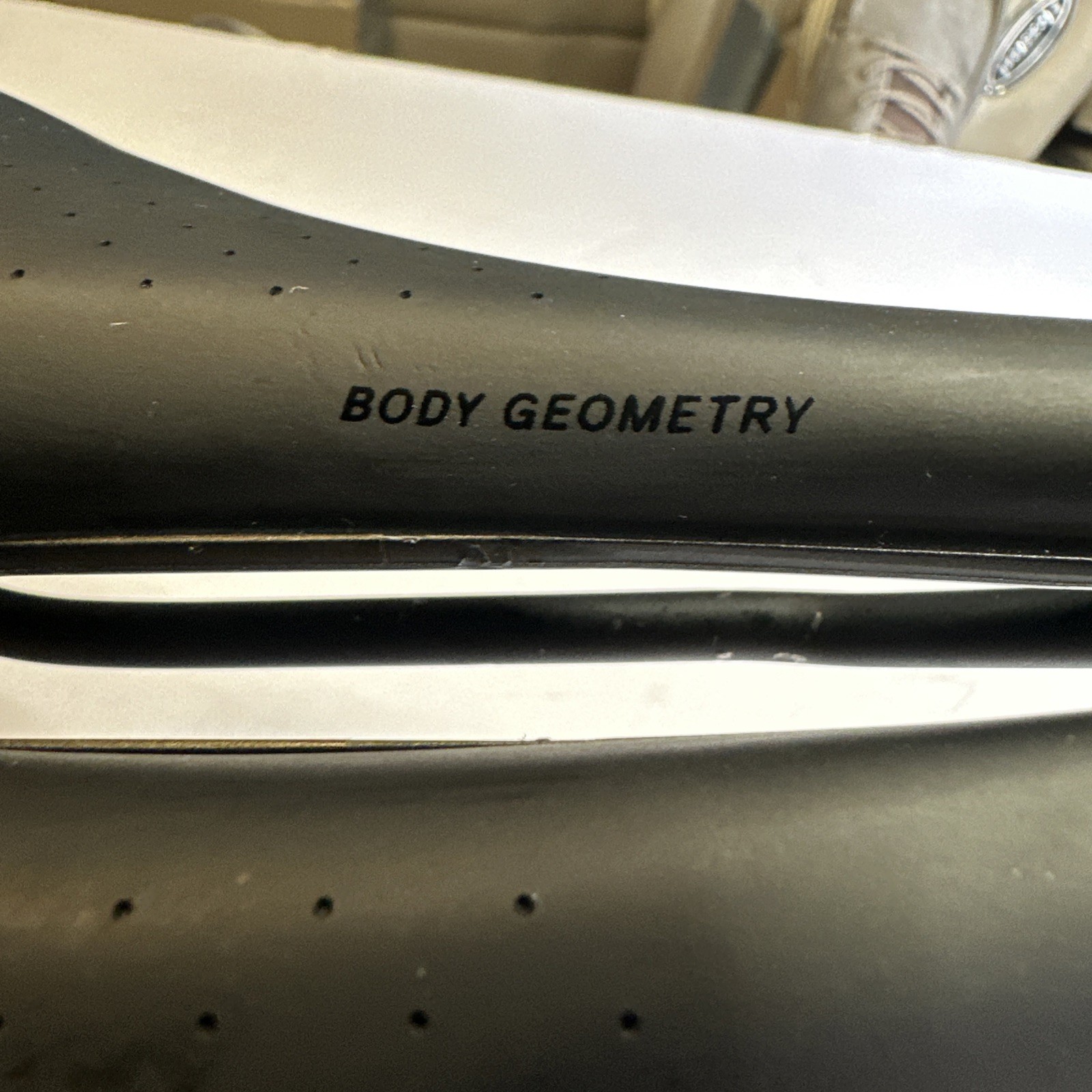 Specialized Body Geometry Ruby 155mm Bike Saddle Seat Black and Yellow VL-1808