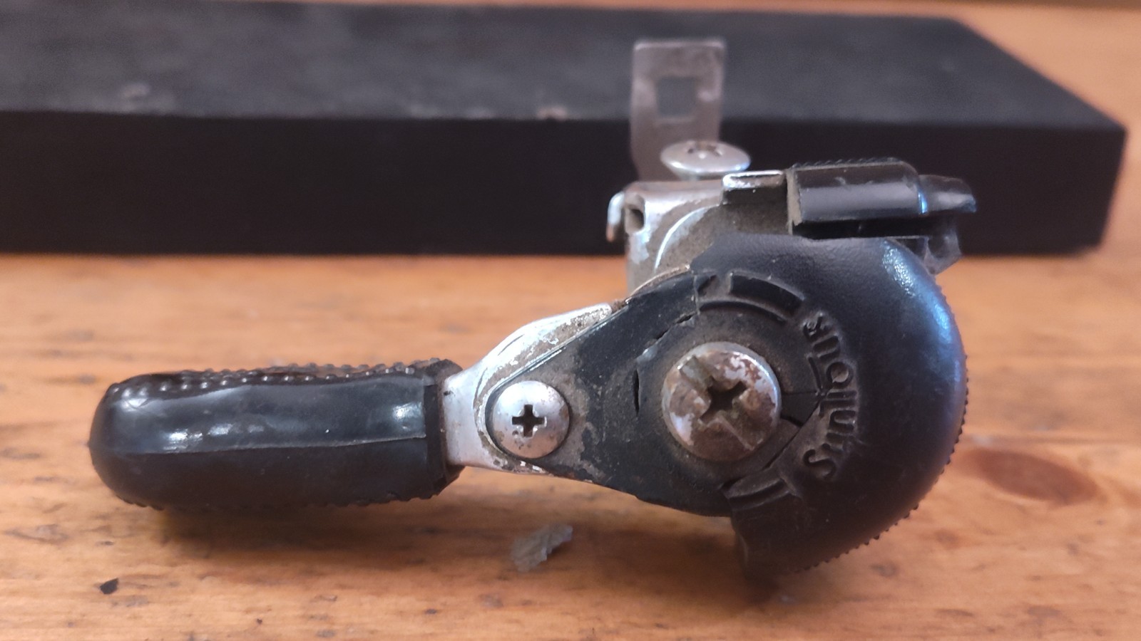 Early Version Suntour Mighty Power Thumb Shifter