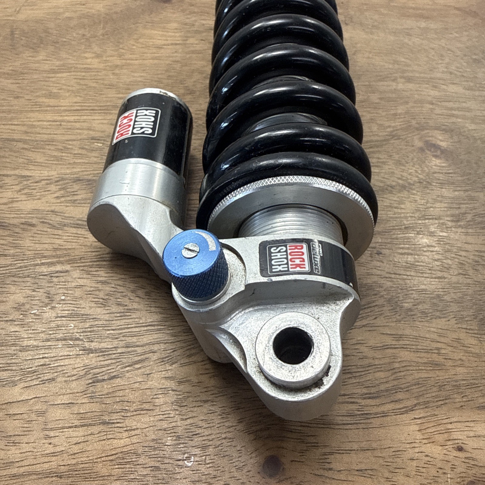 Rock Shox Pro Deluxe Rear Coil Shock 7.5″ 600×2.25”