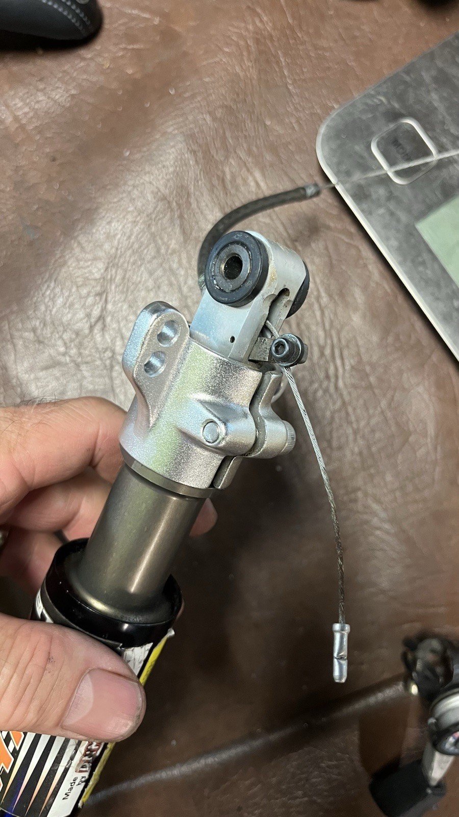 Noleen Mega Air Pull Rear Shock K2 razorback 3.0 MTB (Works)
