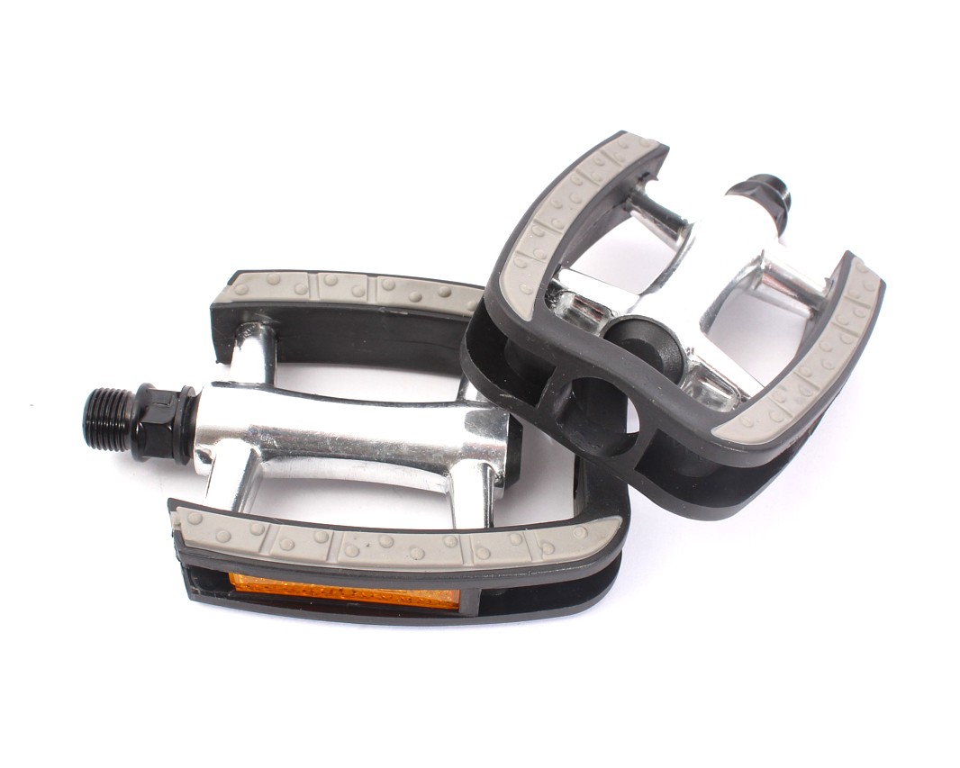 KHE A9 MTB aluminium pedals 9/16″ CrMo axle road approved