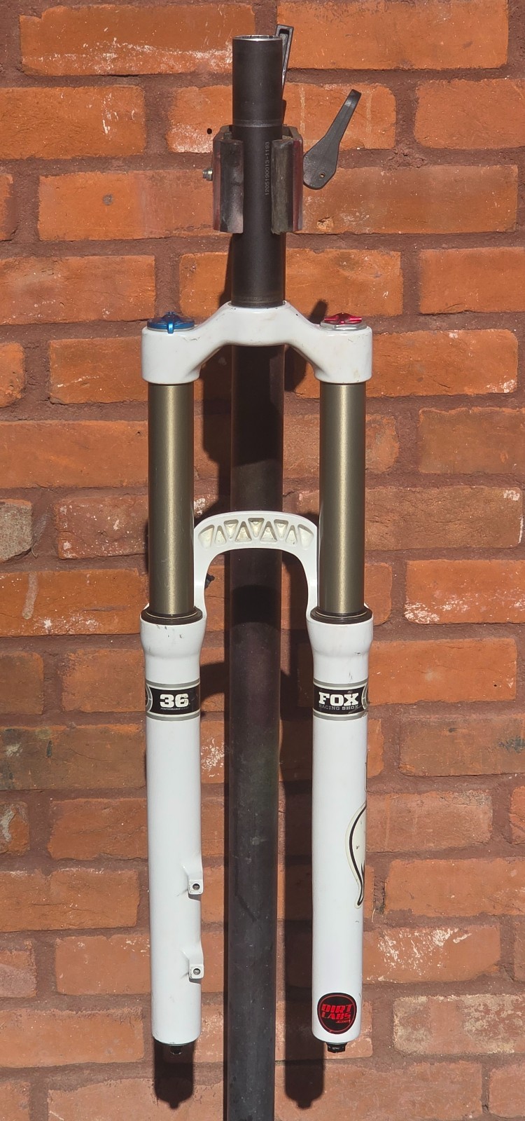 FOX 36 TALAS 140-180mm Travel Fork – 20mm QR axle – 1 1/2″ Straight Steerer