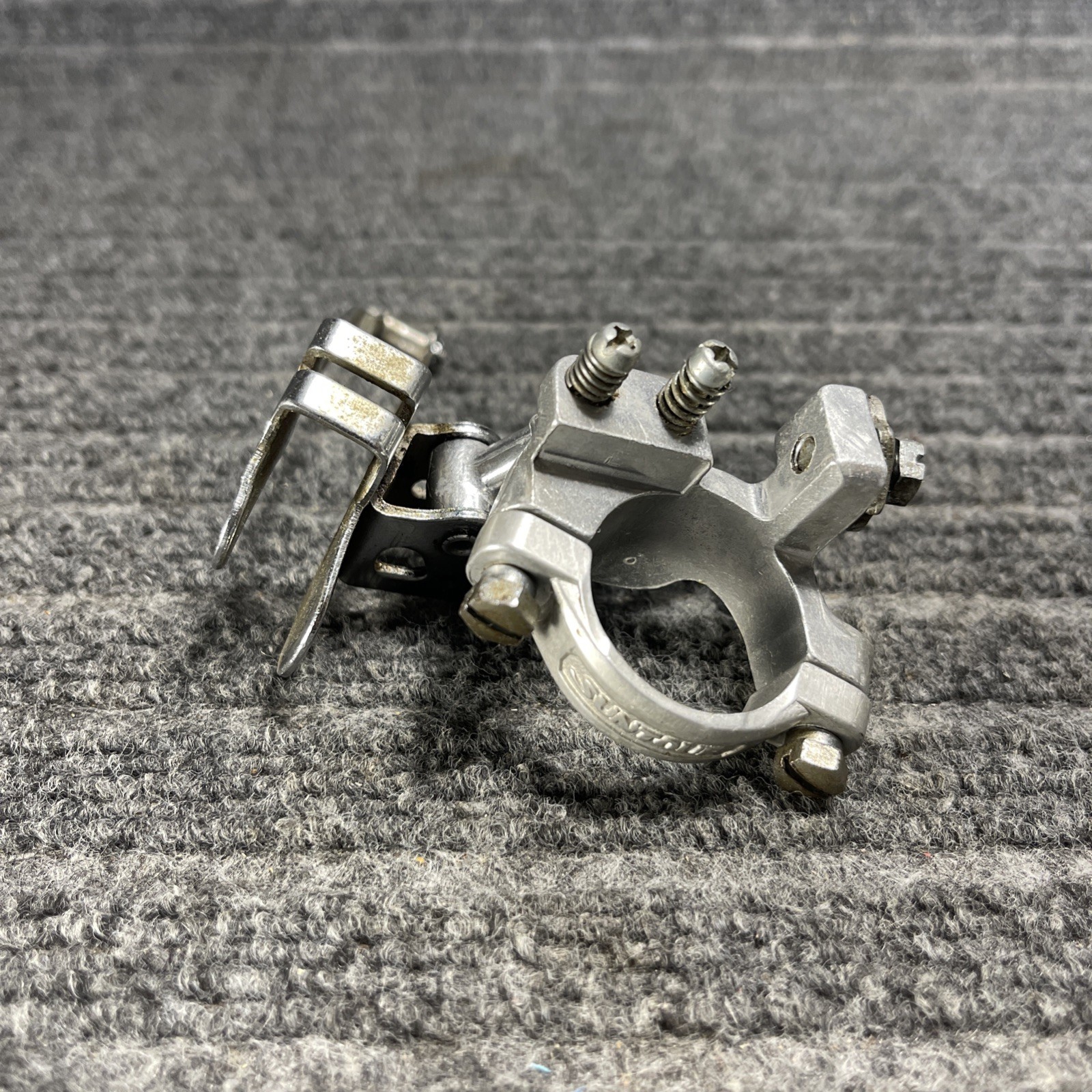Vintage Suntour Compe-V Front Derailleur 4532 Bottom Pull 28.6mm Road Bike