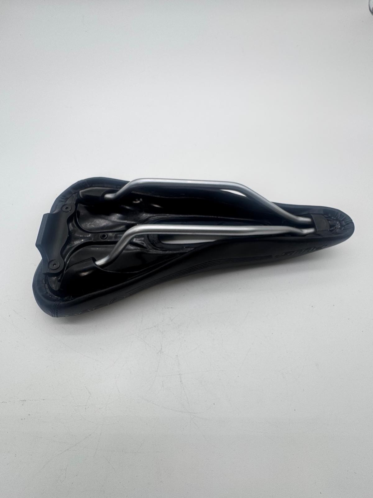 COBB Plus 2 130mm Triathlon Saddle Chromoly Rails